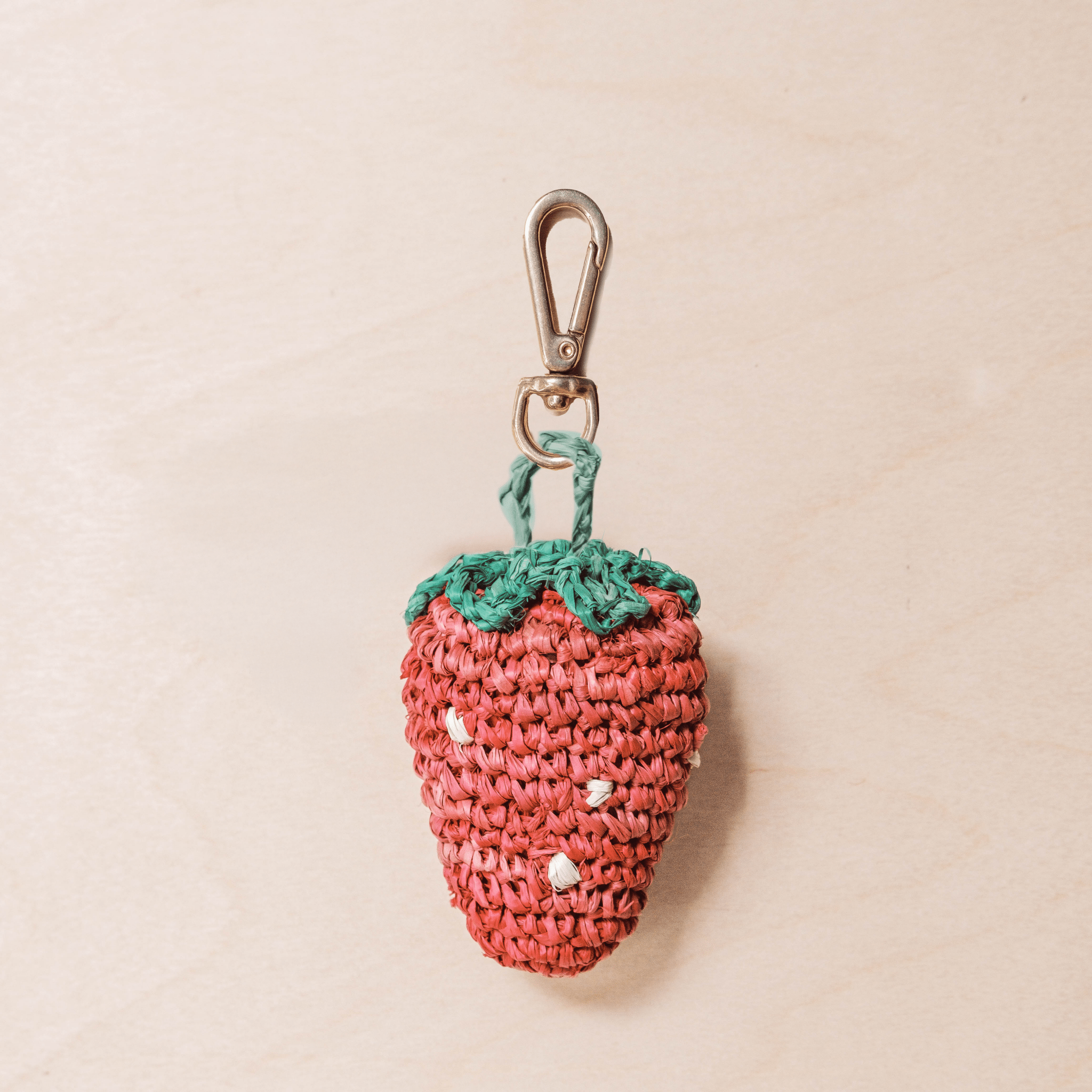 Strawberry Raffia Bag Charm - Handcrafted Crochet Accessory | LIKHÂ