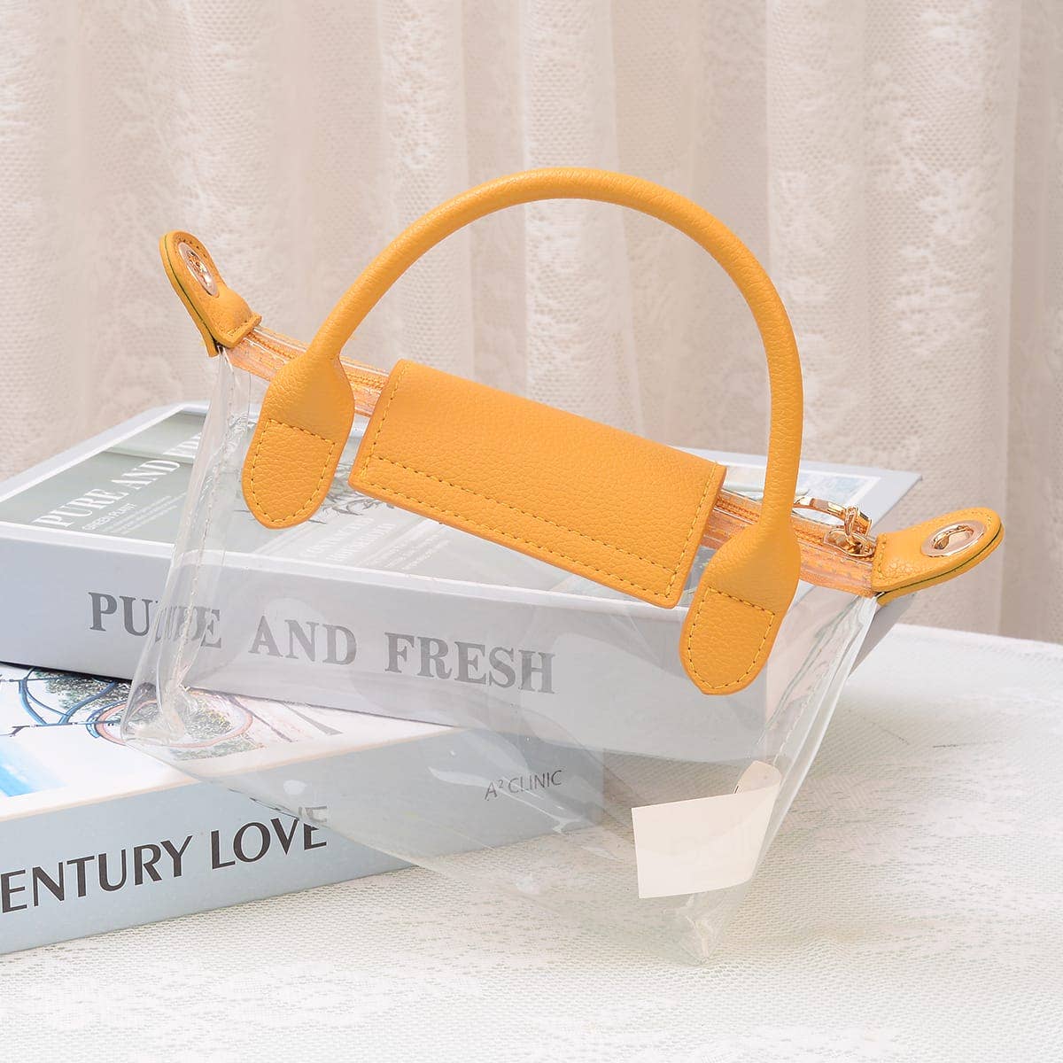 Catherine’s Game Day Gladys Clear Gameday Mini Crossbody Bag CB781