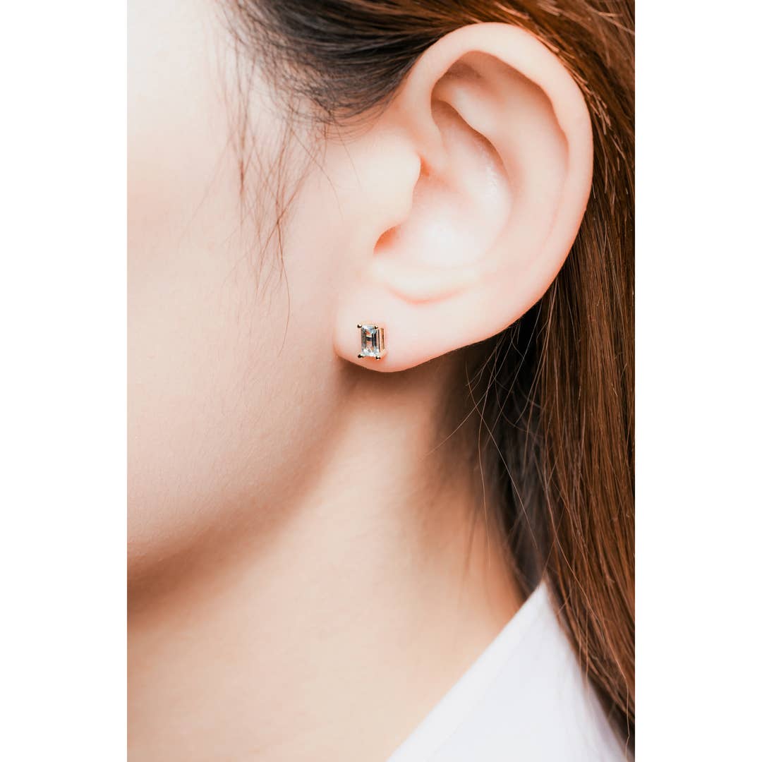 Heilo Jewelry Florence Blue Topaz Studs