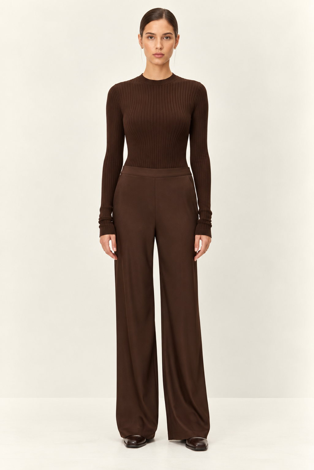 Elodie the Label Row Satin Pant