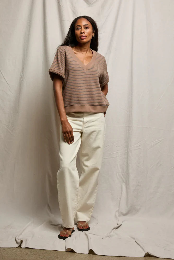 Perfect White Tee Brigg V-Neck Sweatshirt