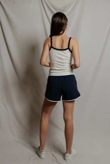 Perfect White Tee Leo Pureform Sporty Short