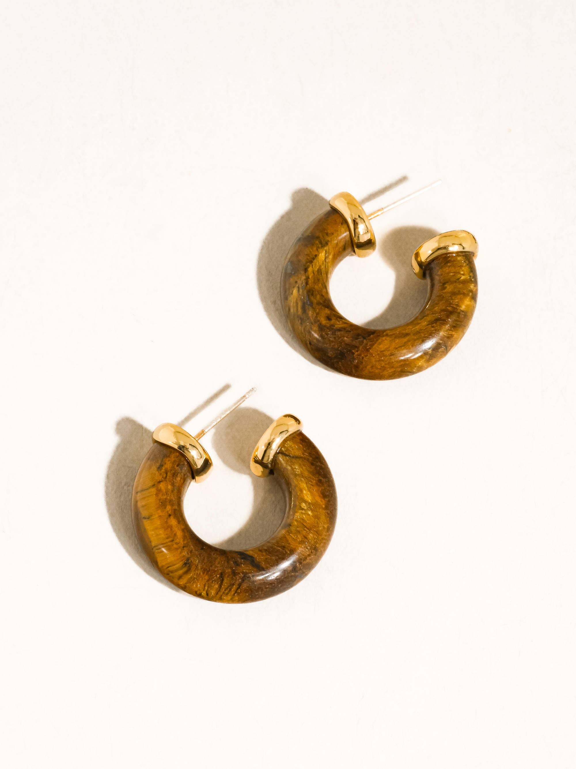 Flânerie Quinnley 18K Gold Western Natural Stone Hoop Earring