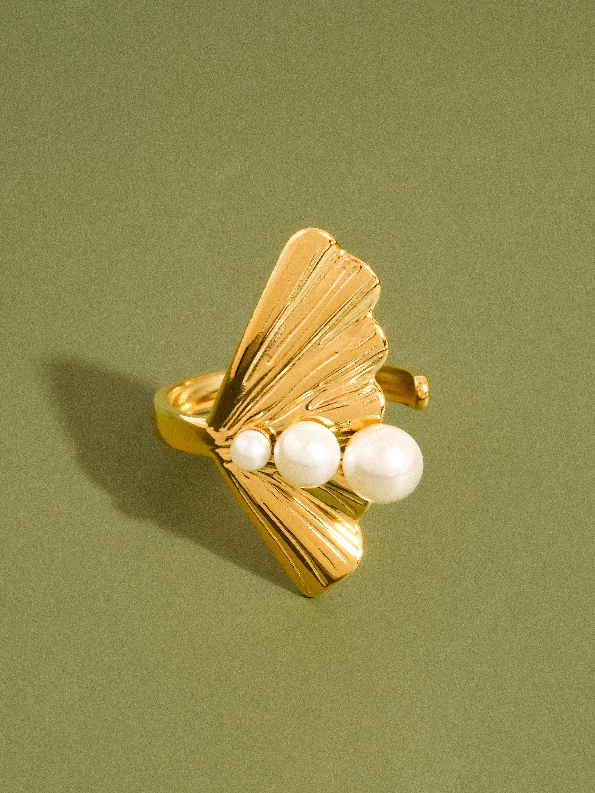 Flânerie Kala 18K Gold Non-Tarnish Sculptural Pearl Statement Ring