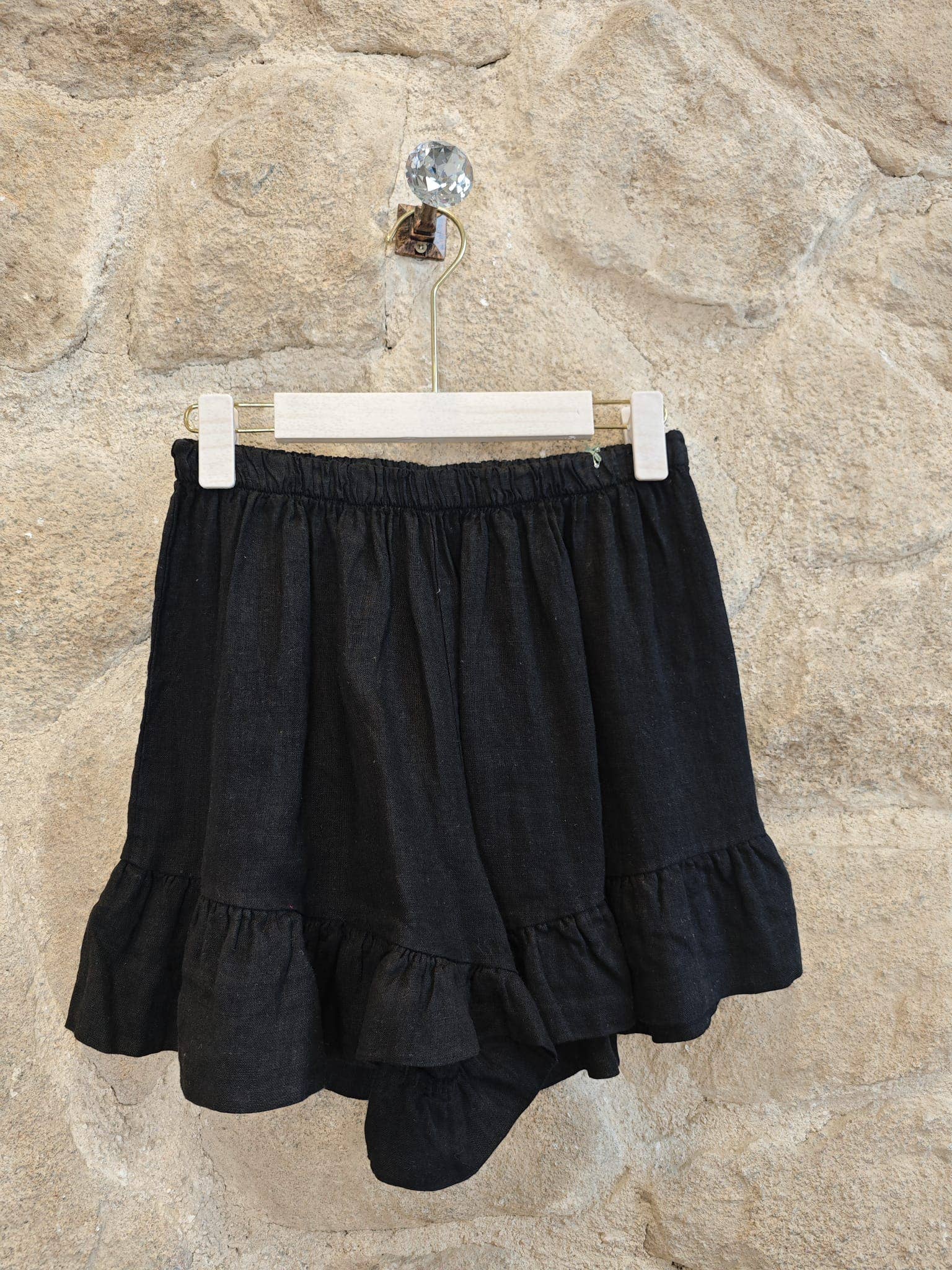 European Linen Short with Ruffle Hem 6575