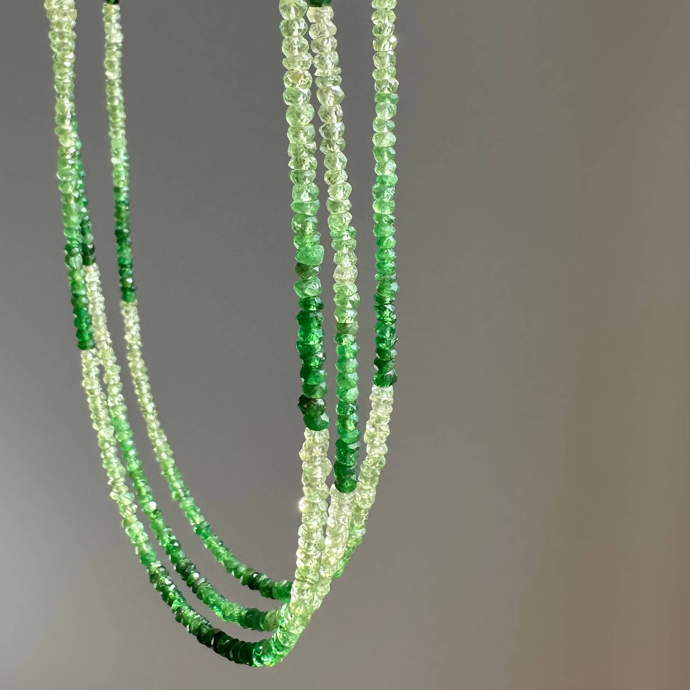 Anokhi Green Garnet/Tsavorite Ombre Necklace NKB120