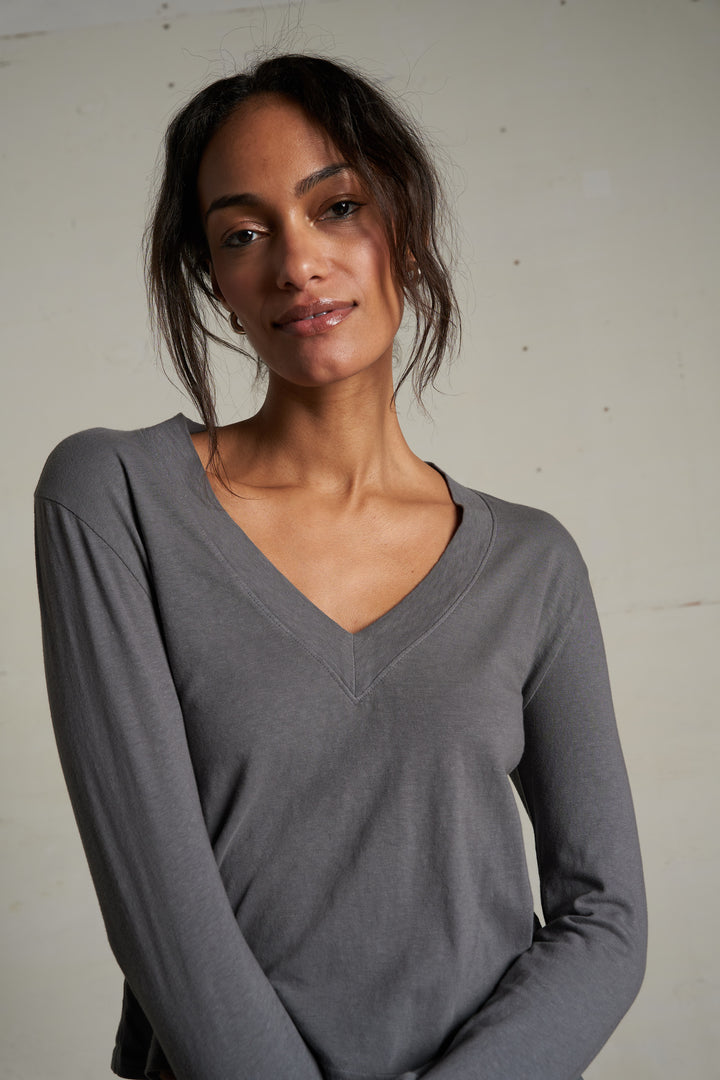 Perfect White Tee Fiona Recycled Cotton V Neck Tee