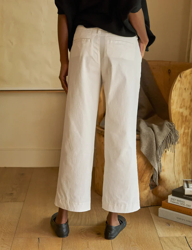 Frank & Eileen Westport Italian Wide Leg Chino