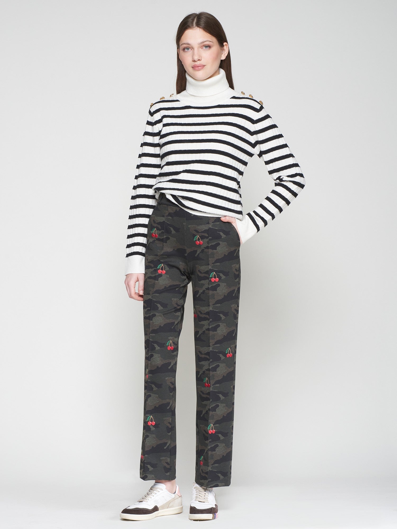 Vilagallo Elisa Camo Trouser 32667