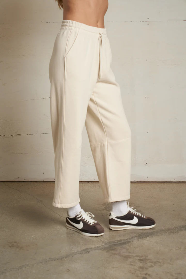 Perfect White Tee Fallon Fleece Barrel Sweatpant