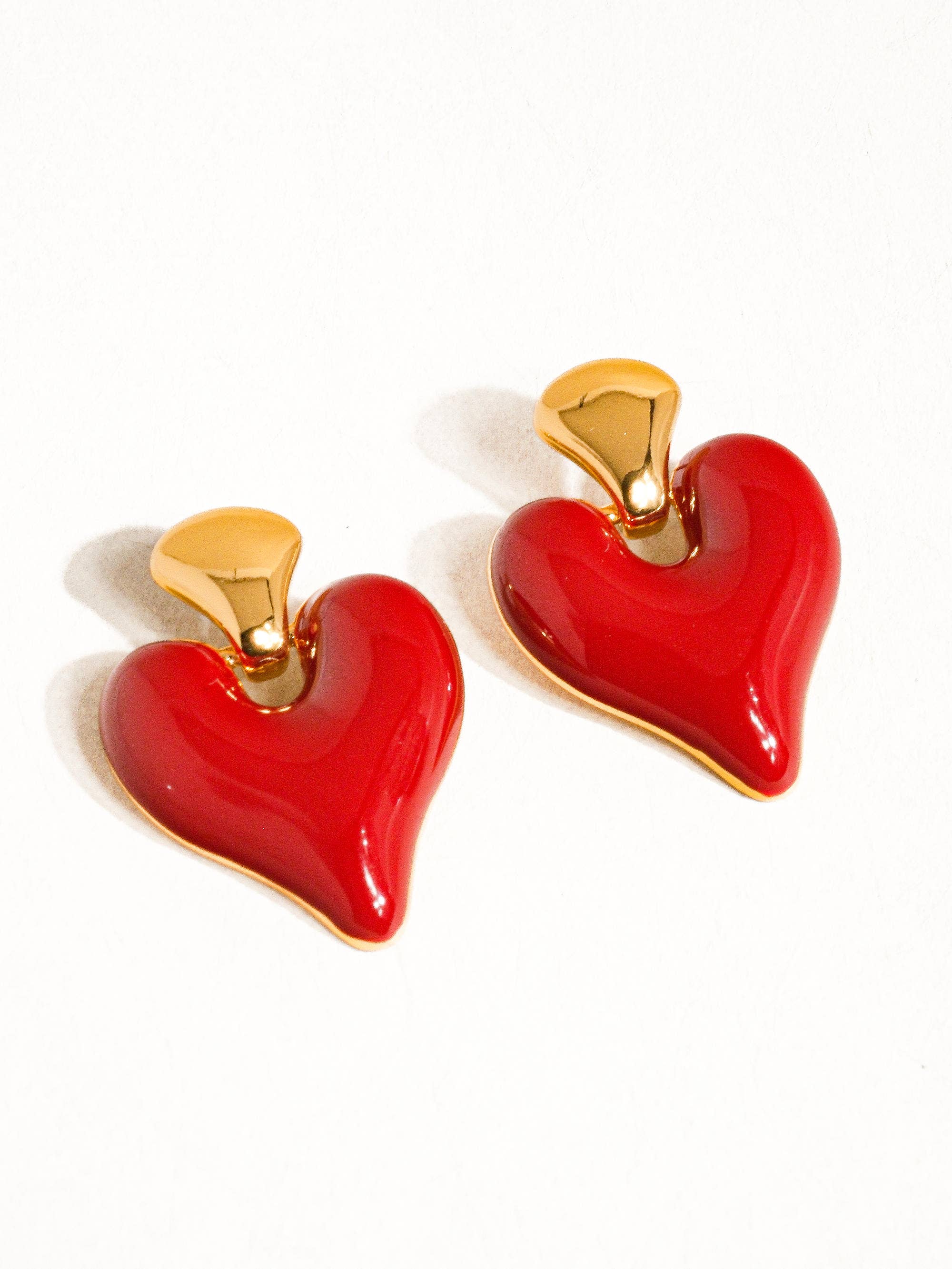 Flanerie Edith 18K Gold Vintage Heart Earring