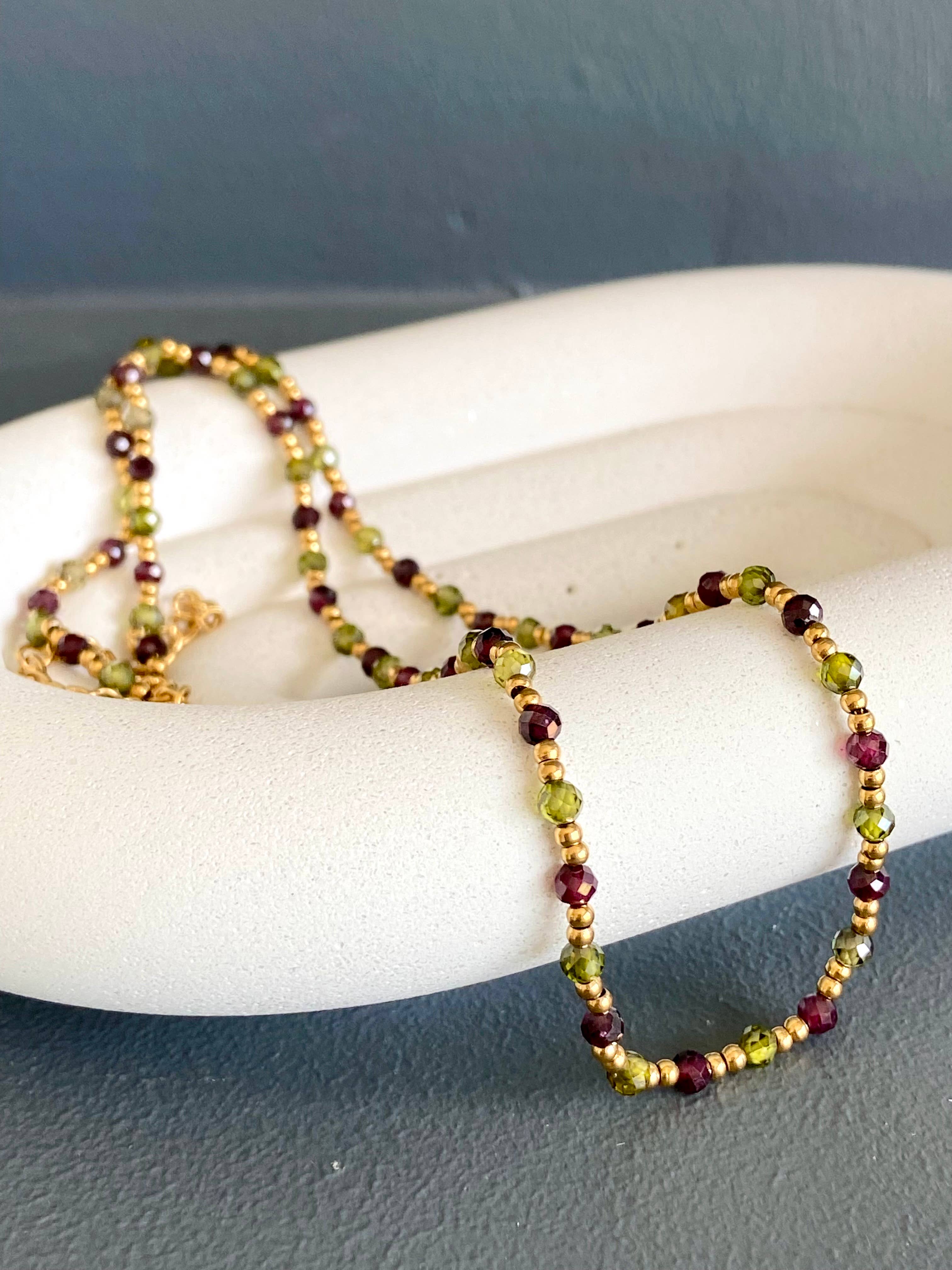 Little Hen Salma Necklace