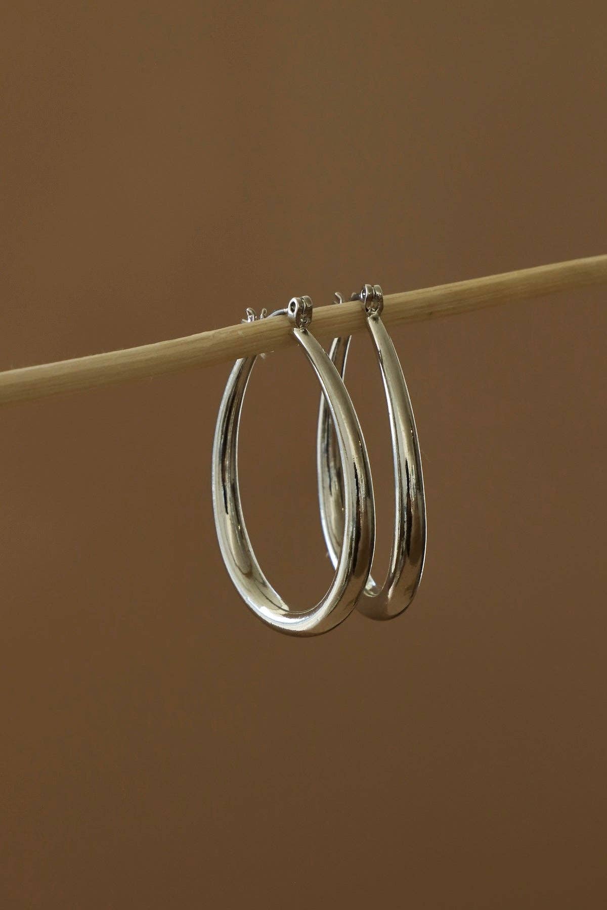 Katie Waltman Silver Large Teardrop Hoop