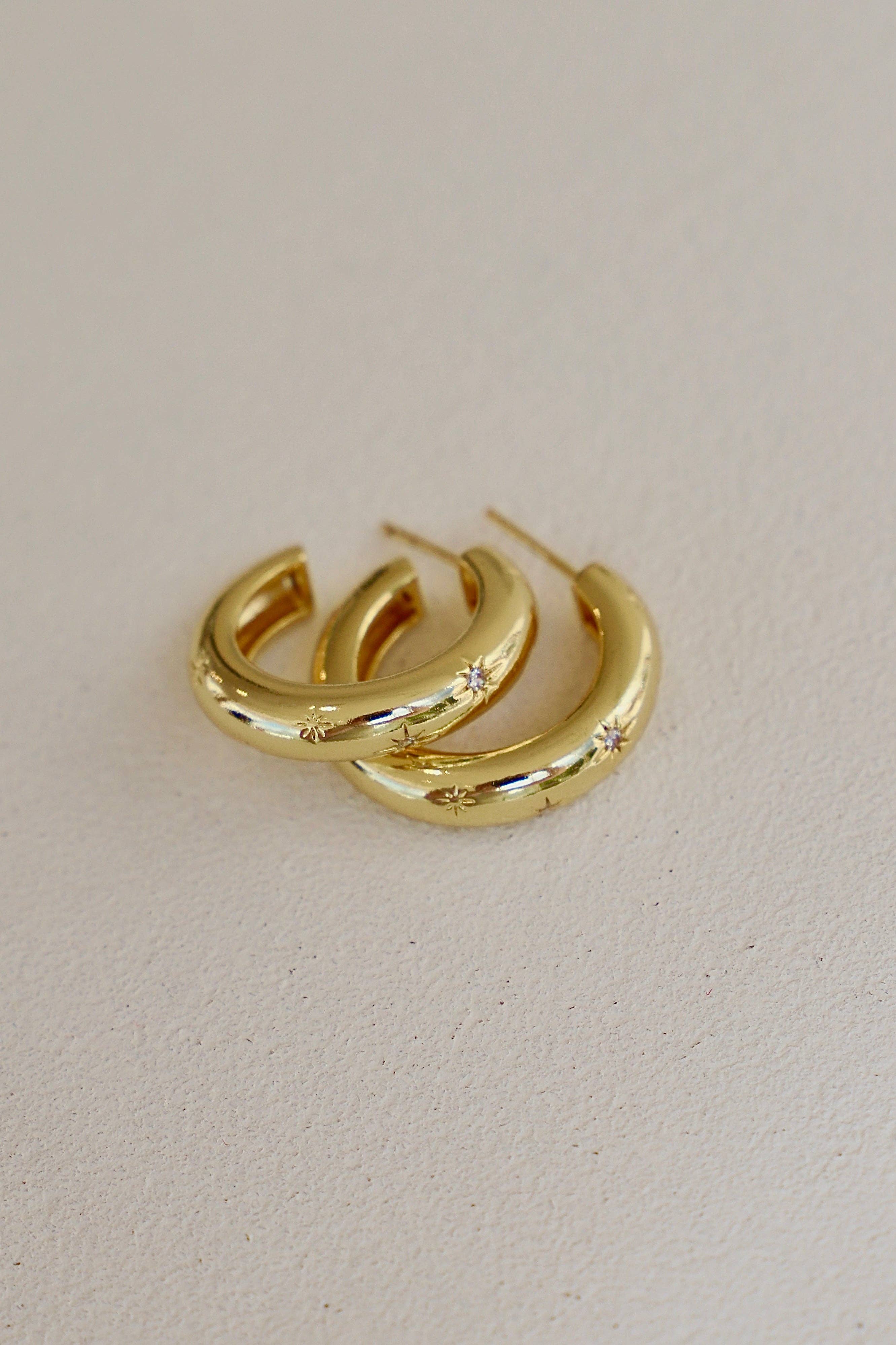 Katie Waltman Meredith Thick Hoop