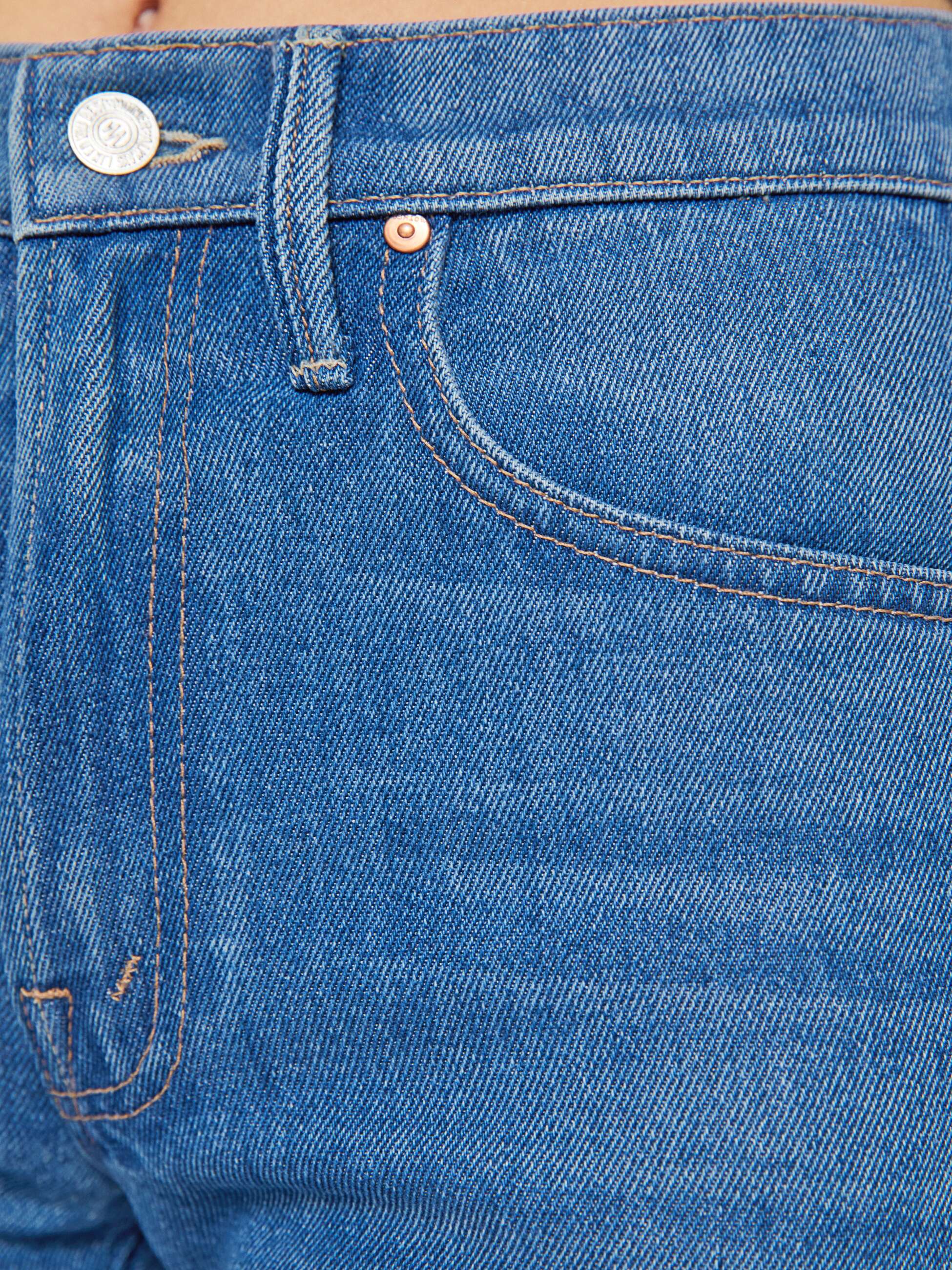 Mother The Mid Rise Lasso Sneak Jean 12088-1724