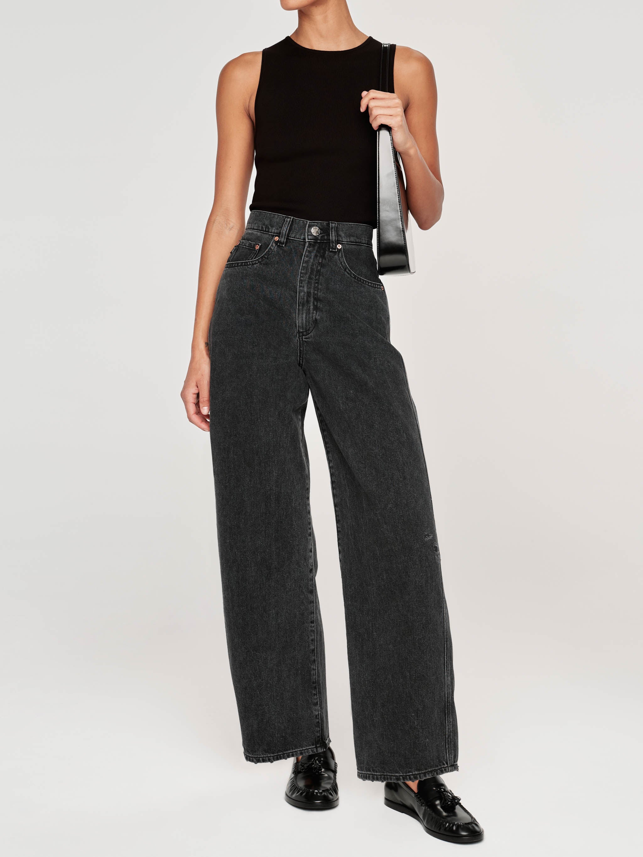 DL1961 Taylor Relaxed Barrel Ultra High Rise 31" Jeans