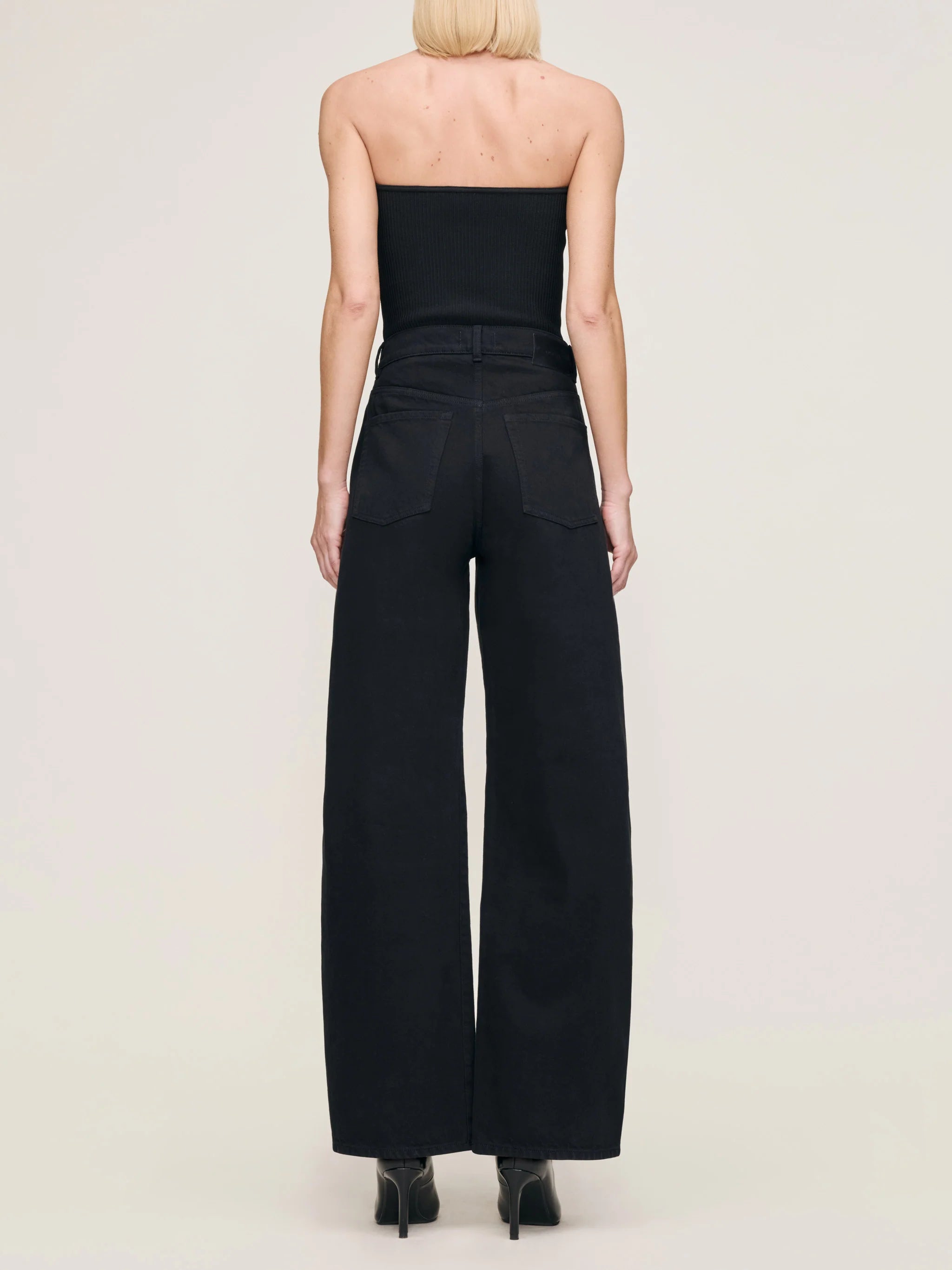 DL1961 Taylor Relaxed Barrel Ultra High Rise 31" Jeans