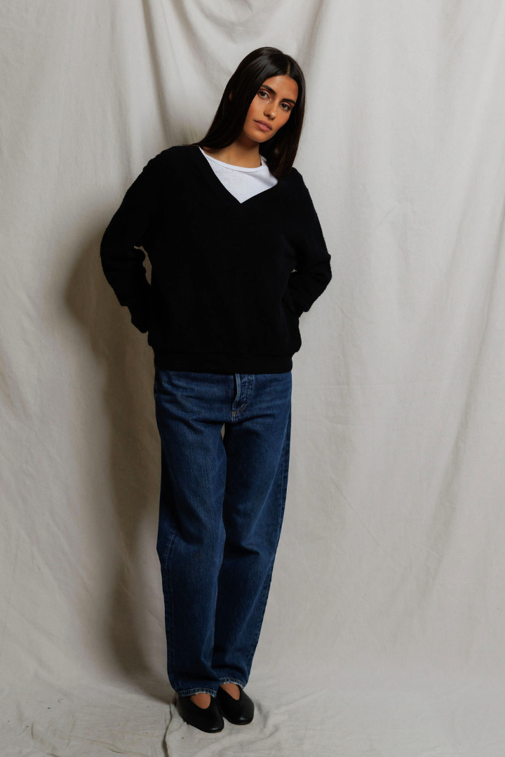 Perfect White Tee Zuri Reverse Fleece Longsleeve Raglan V Neck