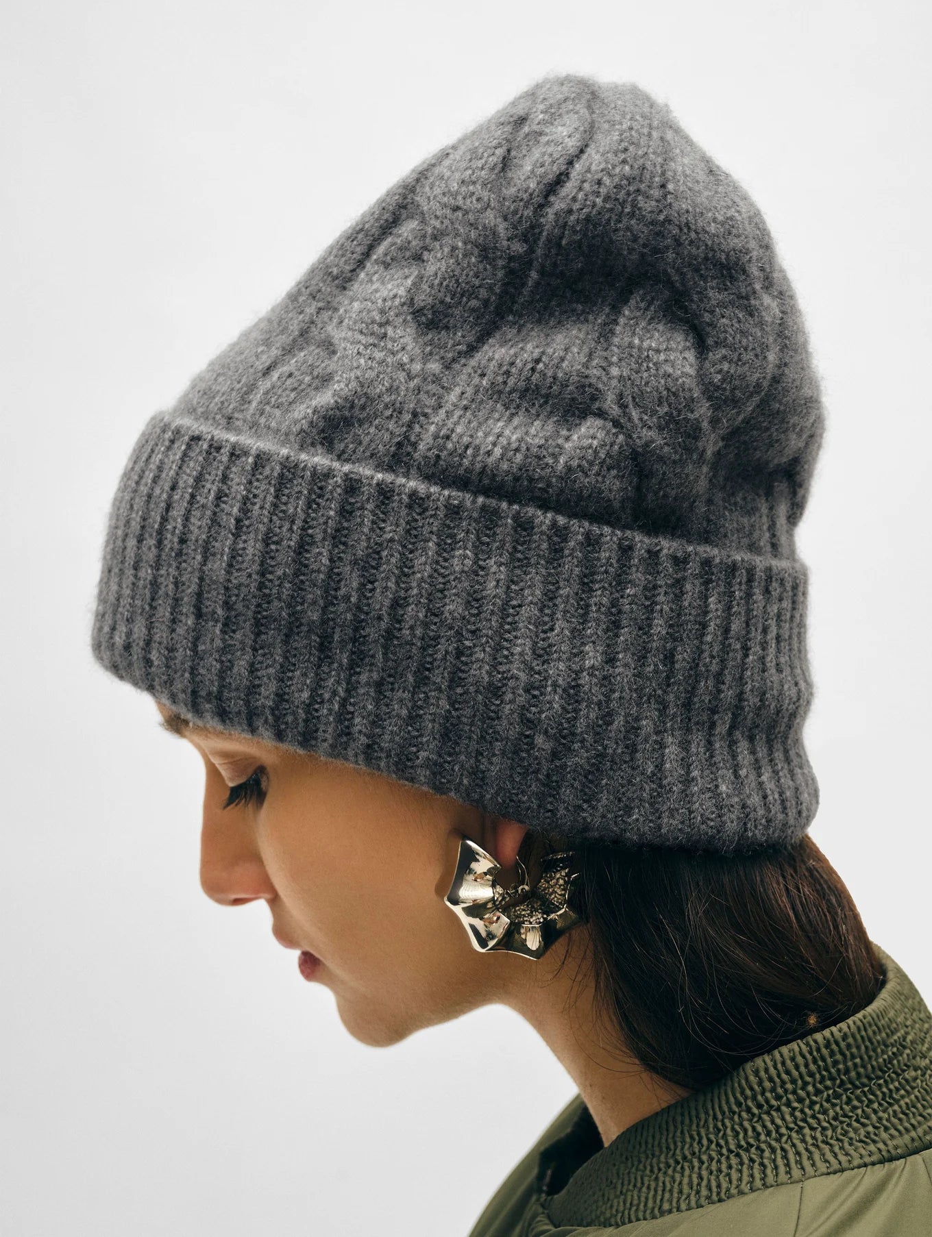 White + Warren Cashmere Cable Beanie 21045