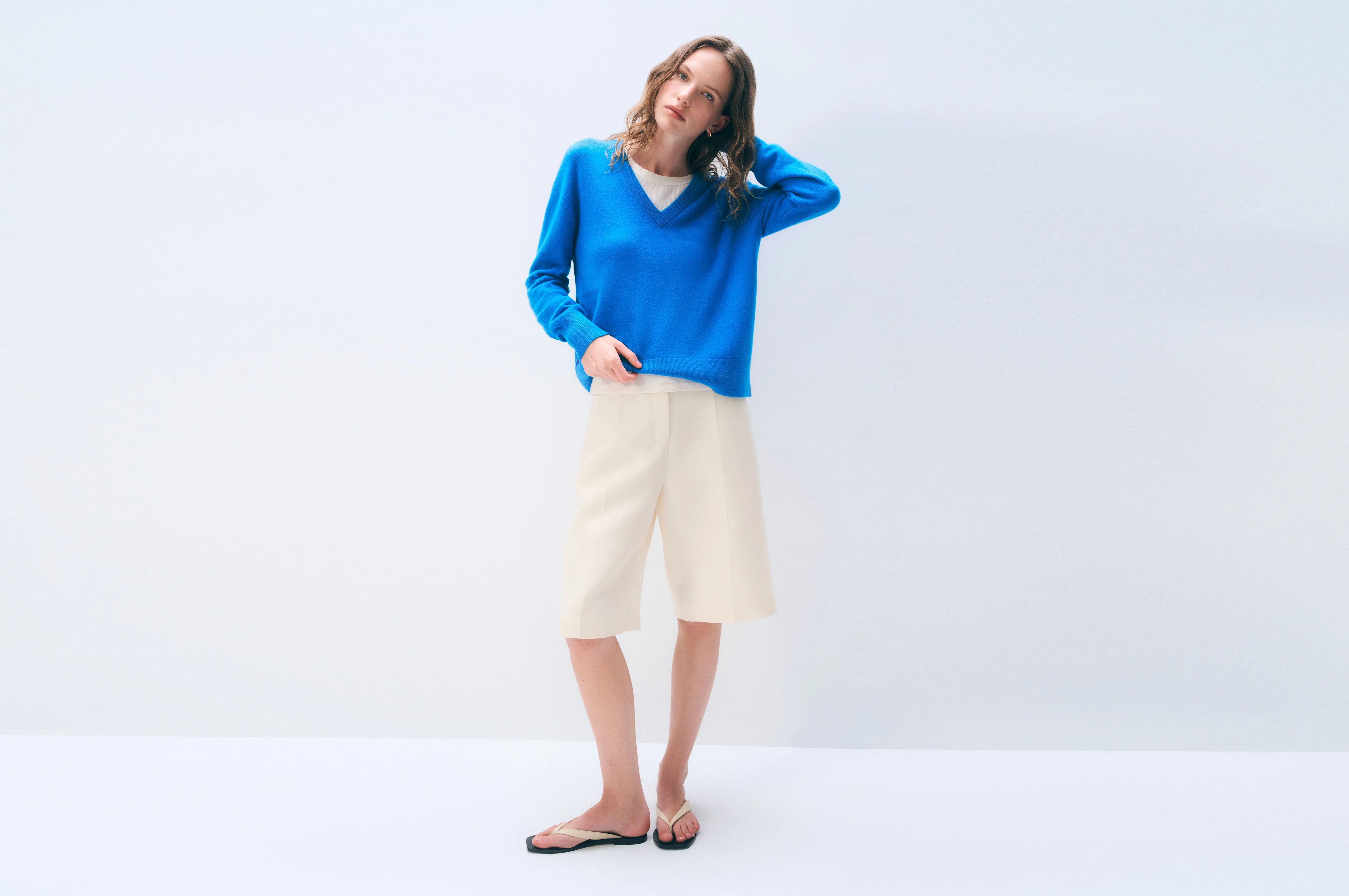 White + Warren Cashmere V Neck 21086