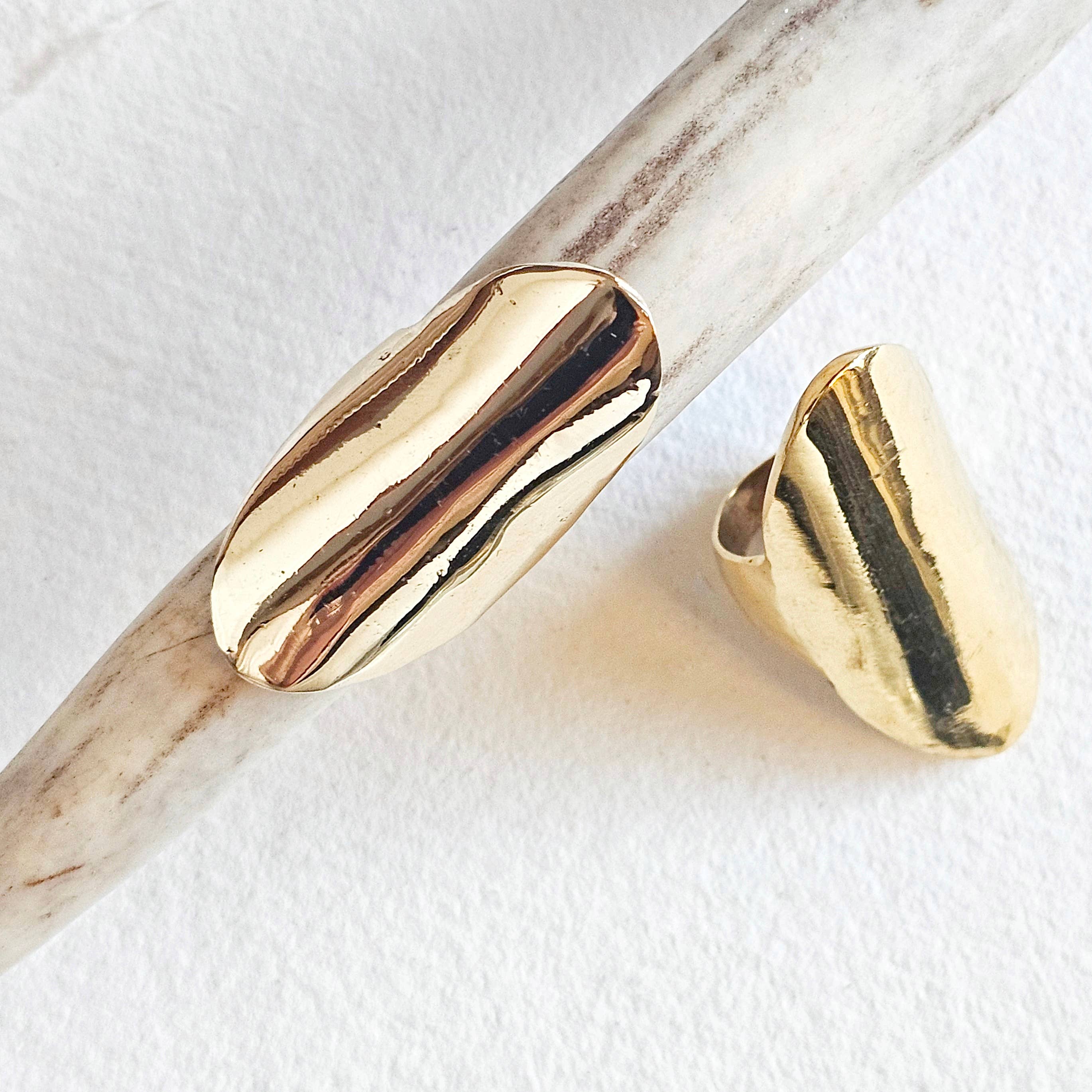 Bisjoux Brass Shield Ring