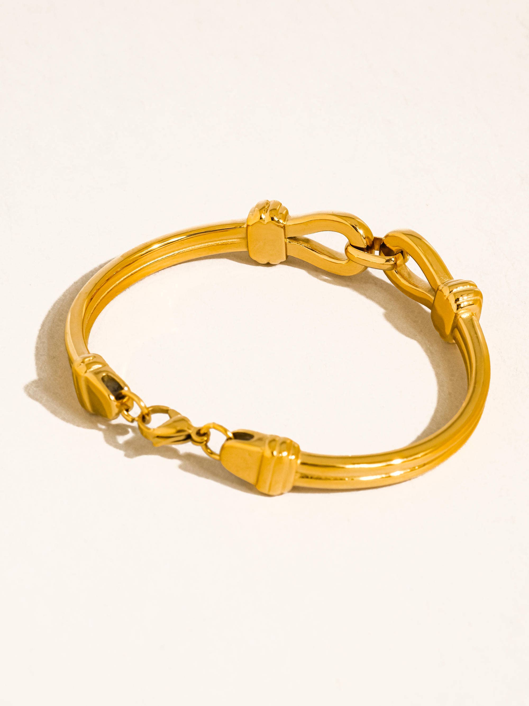 Flânerie Deloise 18K Gold Non-Tarnish Knot Link Bracelet