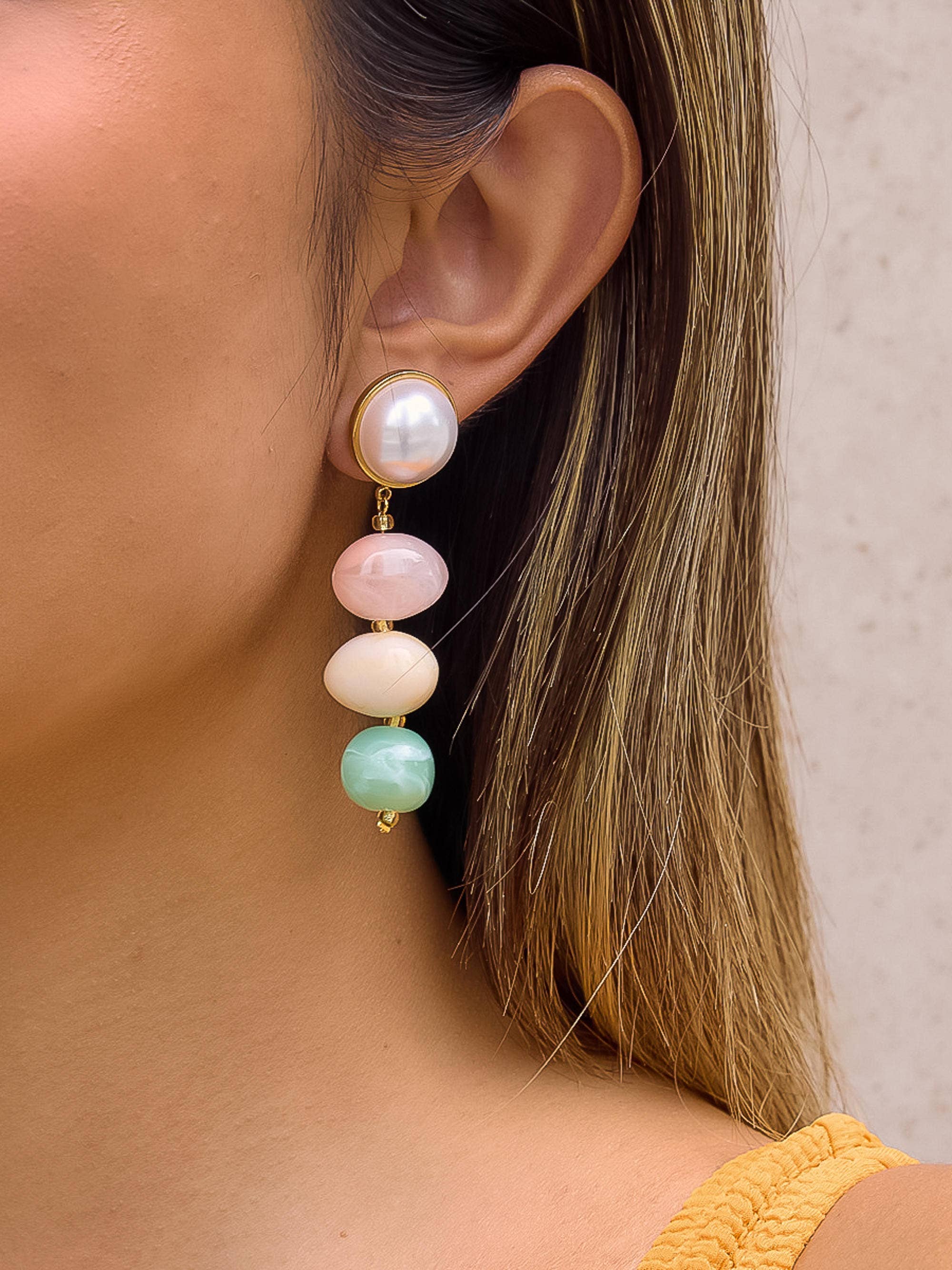 Flânerie Alani 18K Gold Vintage Pastel Beaded Earring