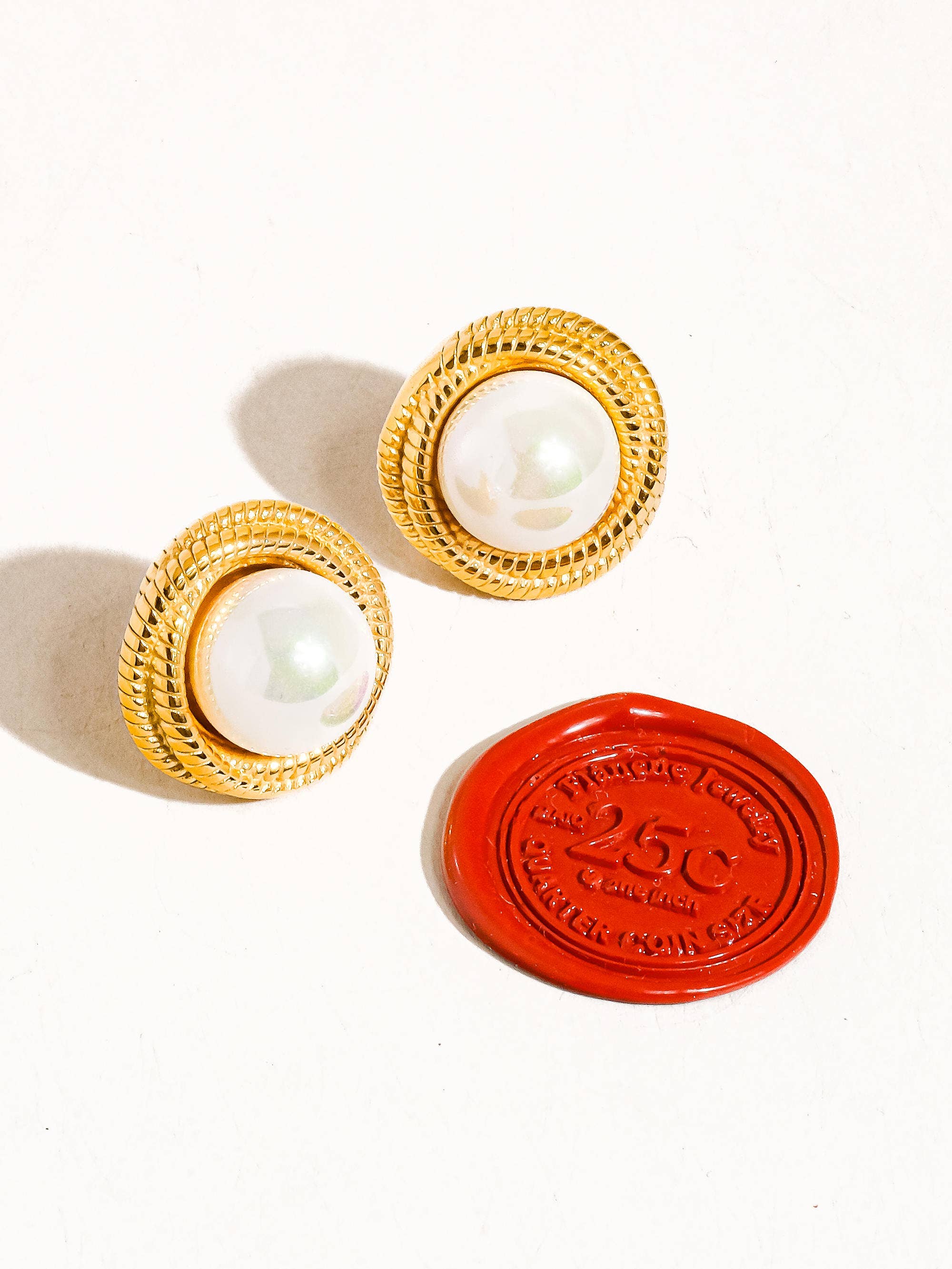 Flanerie Foire 18K Gold Non-Tarnish Pearl Studs