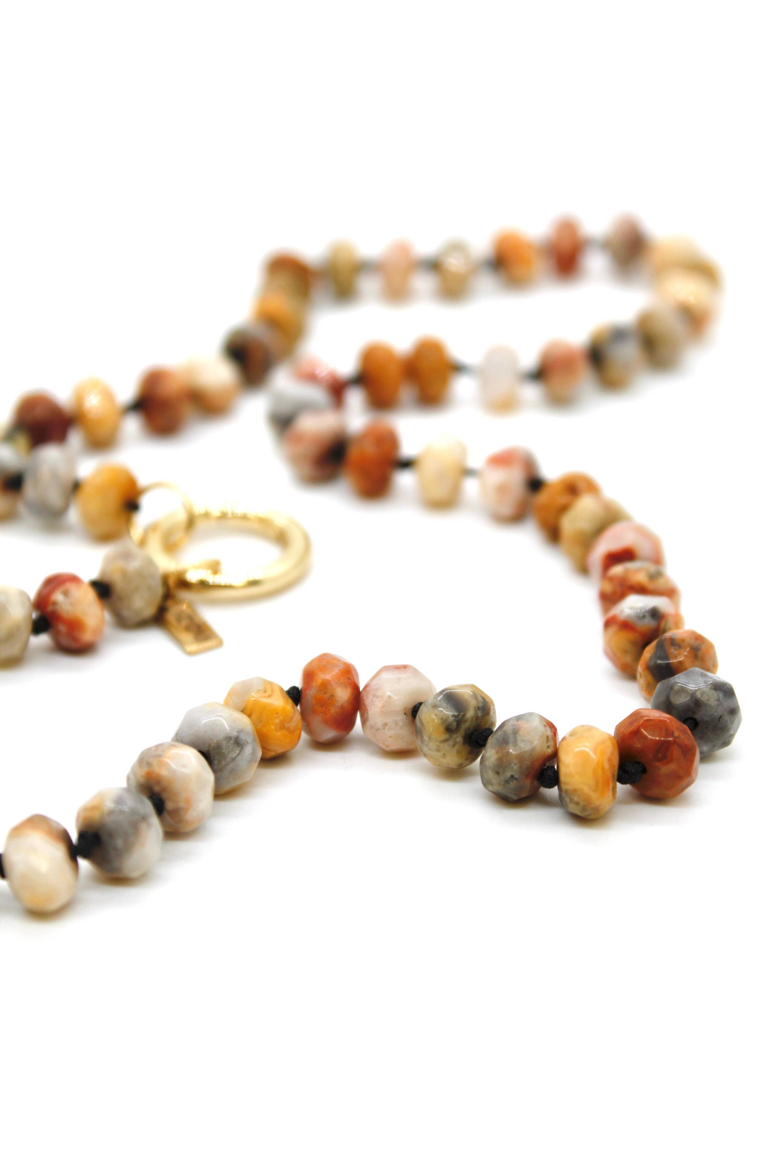 Lizou Hand-Knotted 18" Faceted Agate Beaded Necklace #5