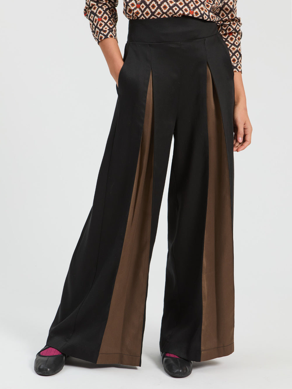 Vilagallo Black and Brown Two-Tone Trousers 33773