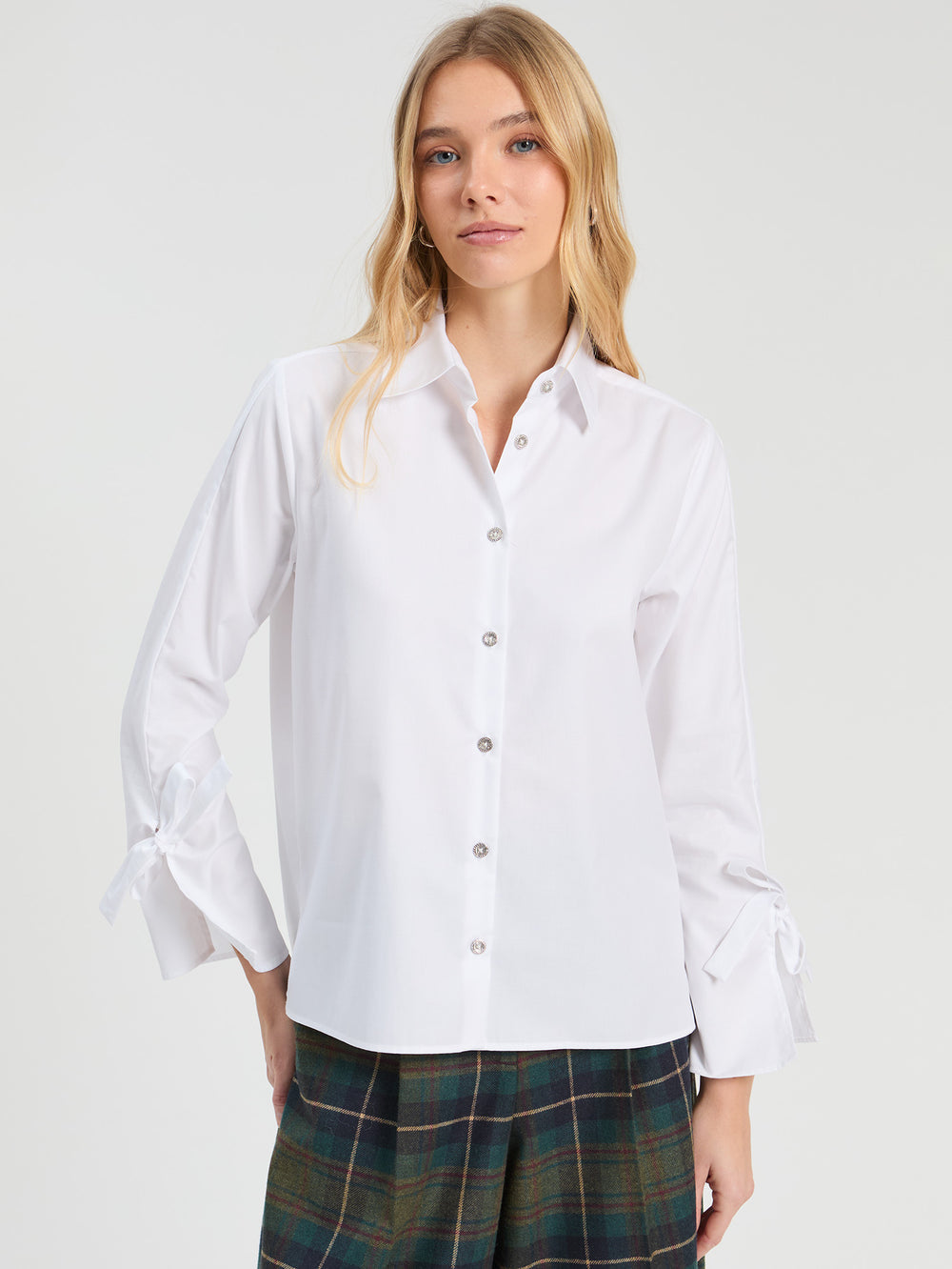 Vilagallo White Shirt with Ties on Cuff 33806