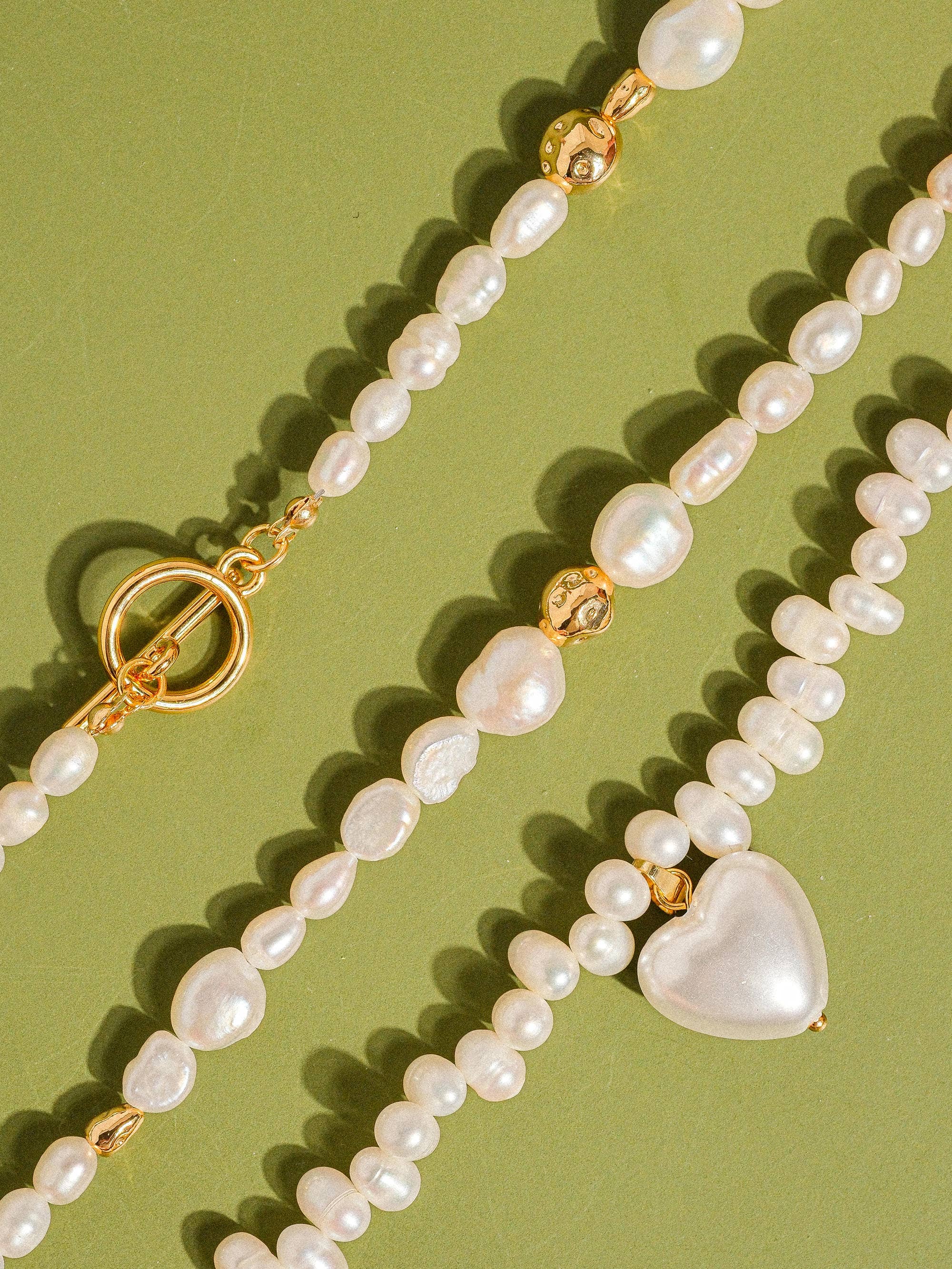 Flanerie Agape 18K Gold- Natural Pearl Heart Choker