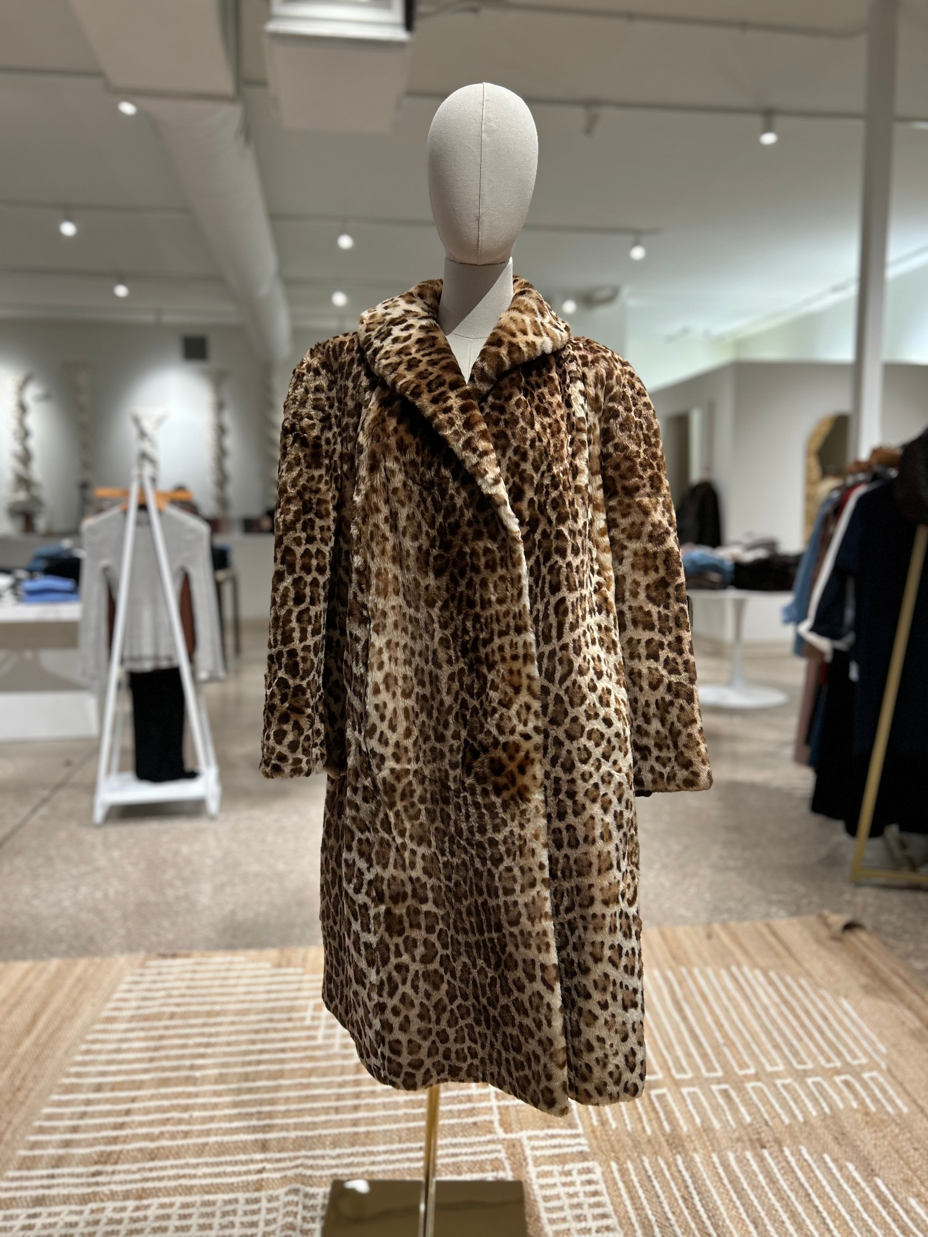 Paris Flea Market #81 Faux Leopard Coat