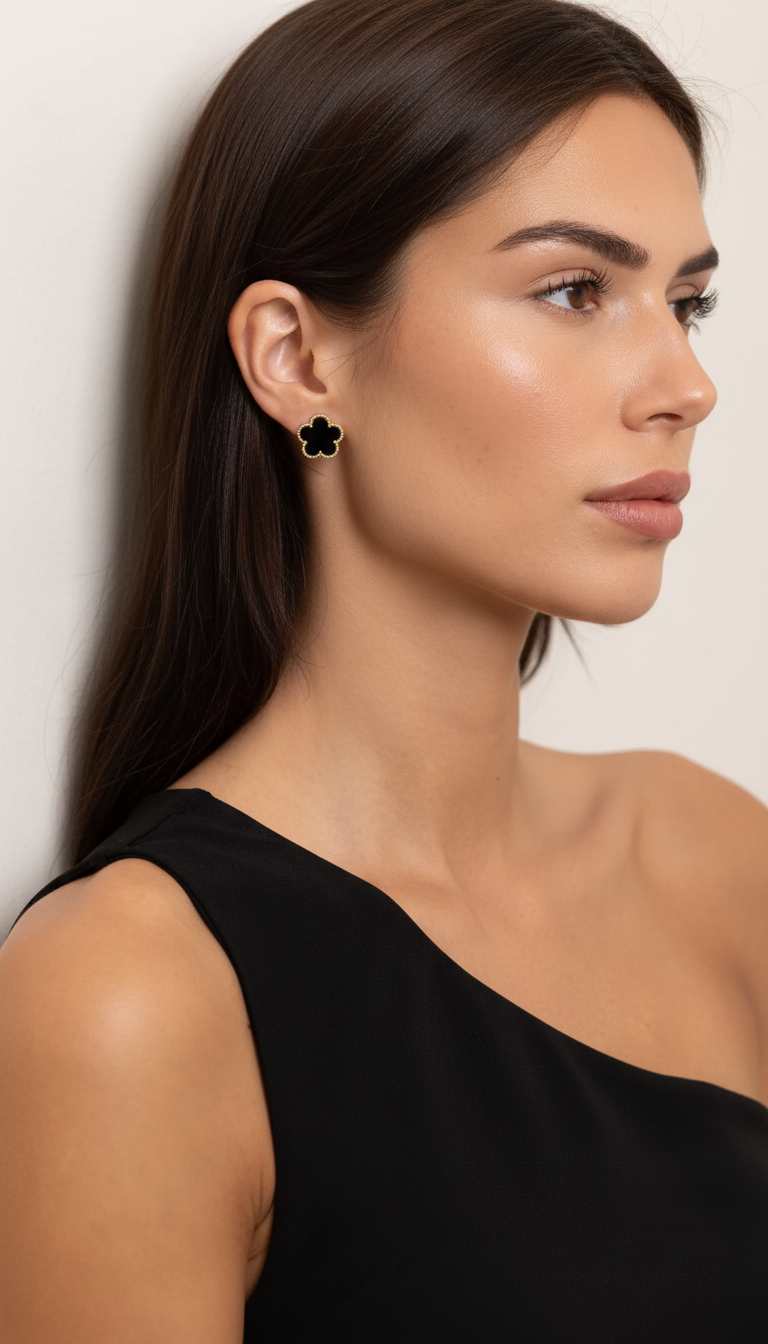 Sahira Adeline Clover Earring in Onyx / 15mm