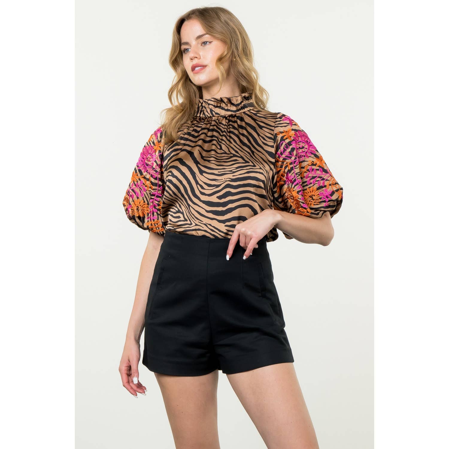 THML Embroidered Puff Sleeve Print Top