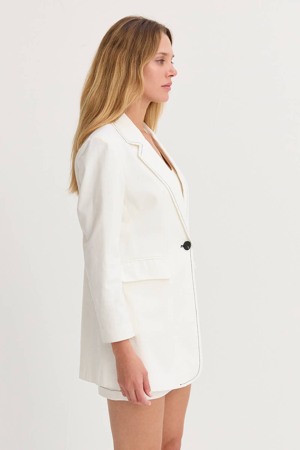 Crescent Renata Contrast Stitch Blazer CJ7716