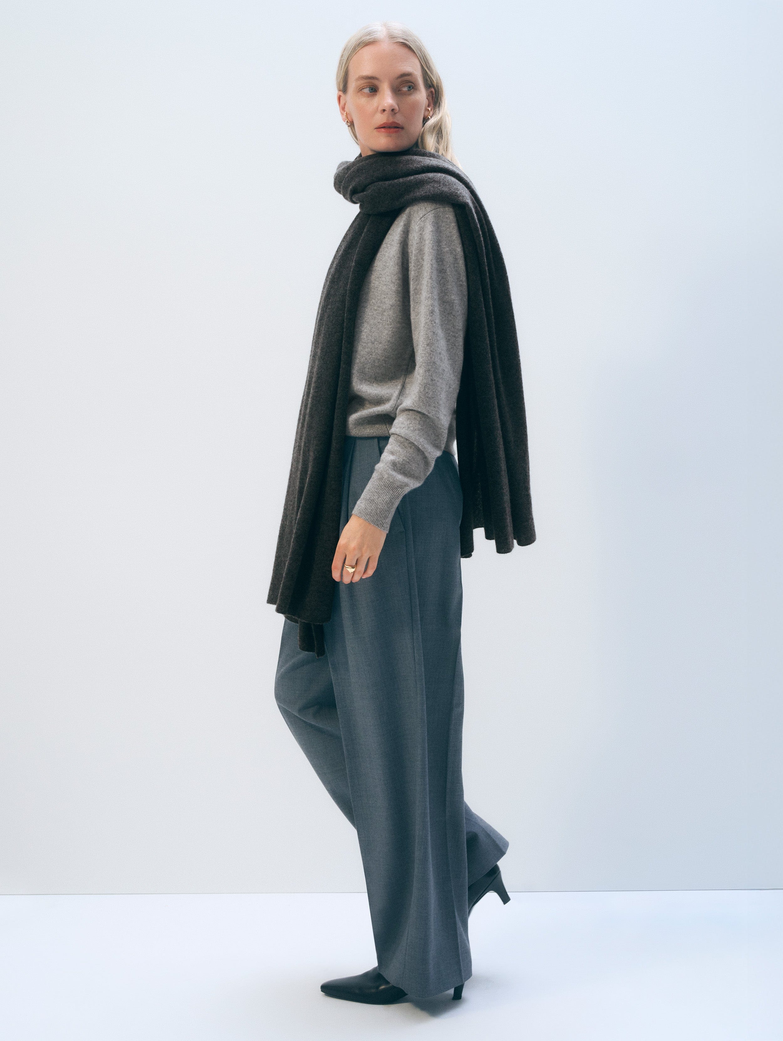 White + Warren Cashmere Travel Wrap 4547T