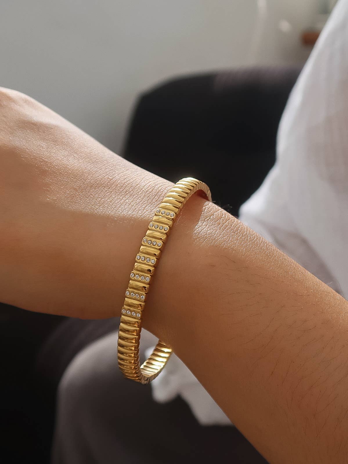 Flânerie Monelle 18K Gold Non-Tarnish CZ Bangle Bracelet