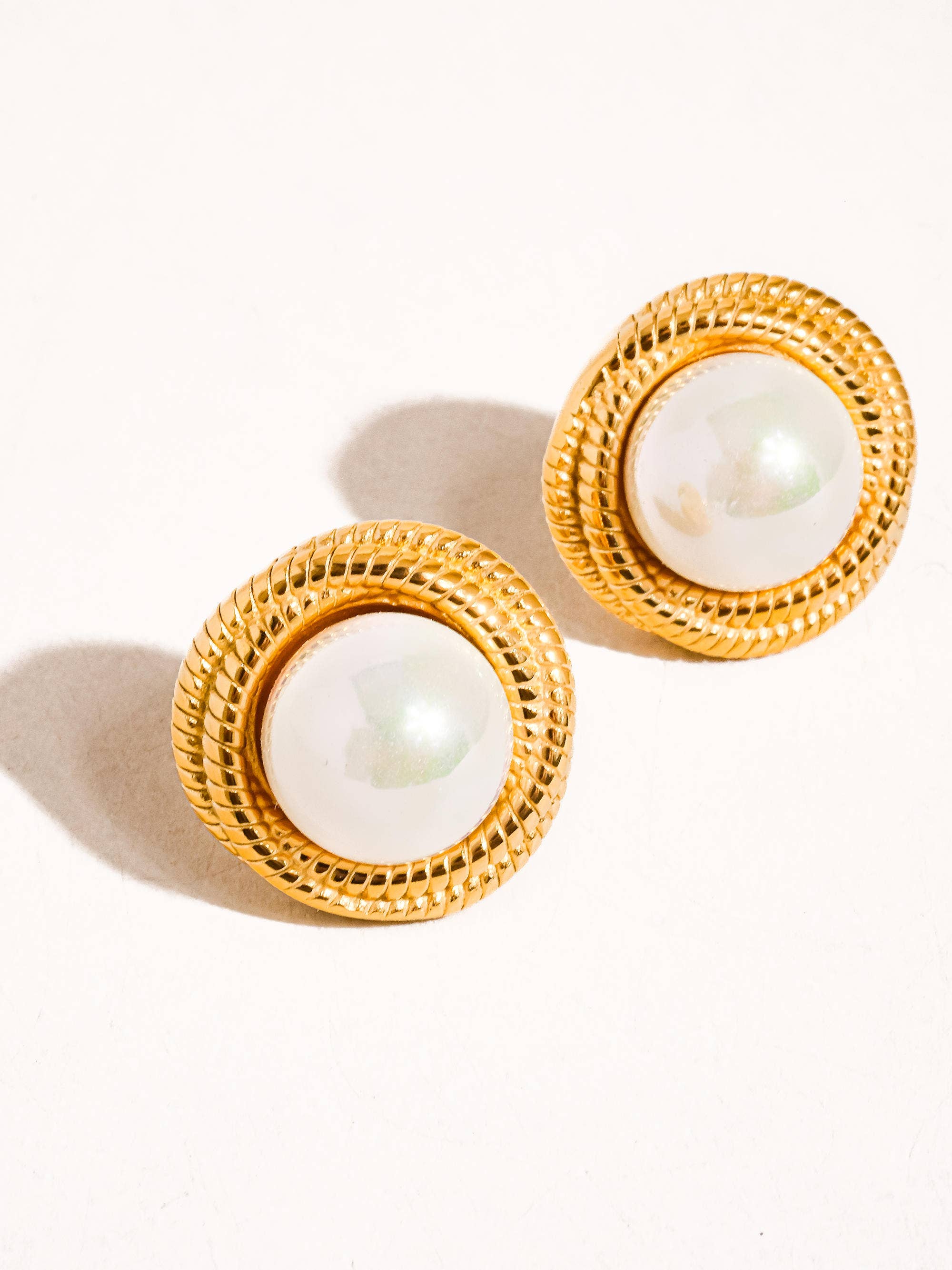 Flanerie Foire 18K Gold Non-Tarnish Pearl Studs