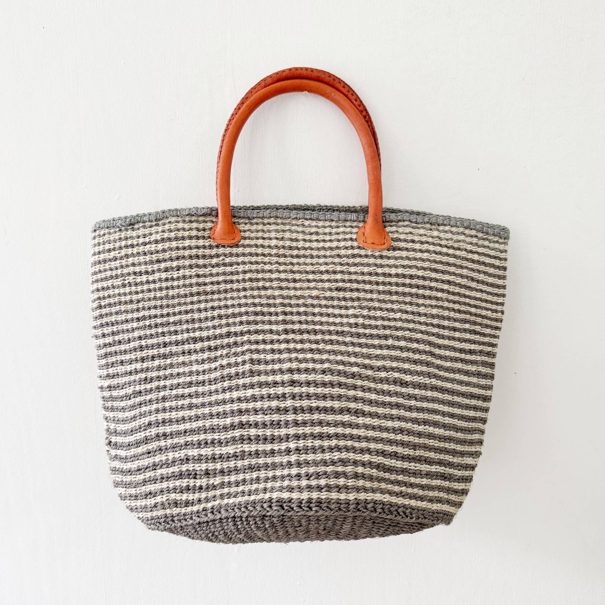 Amsha Kazi Tote Brook