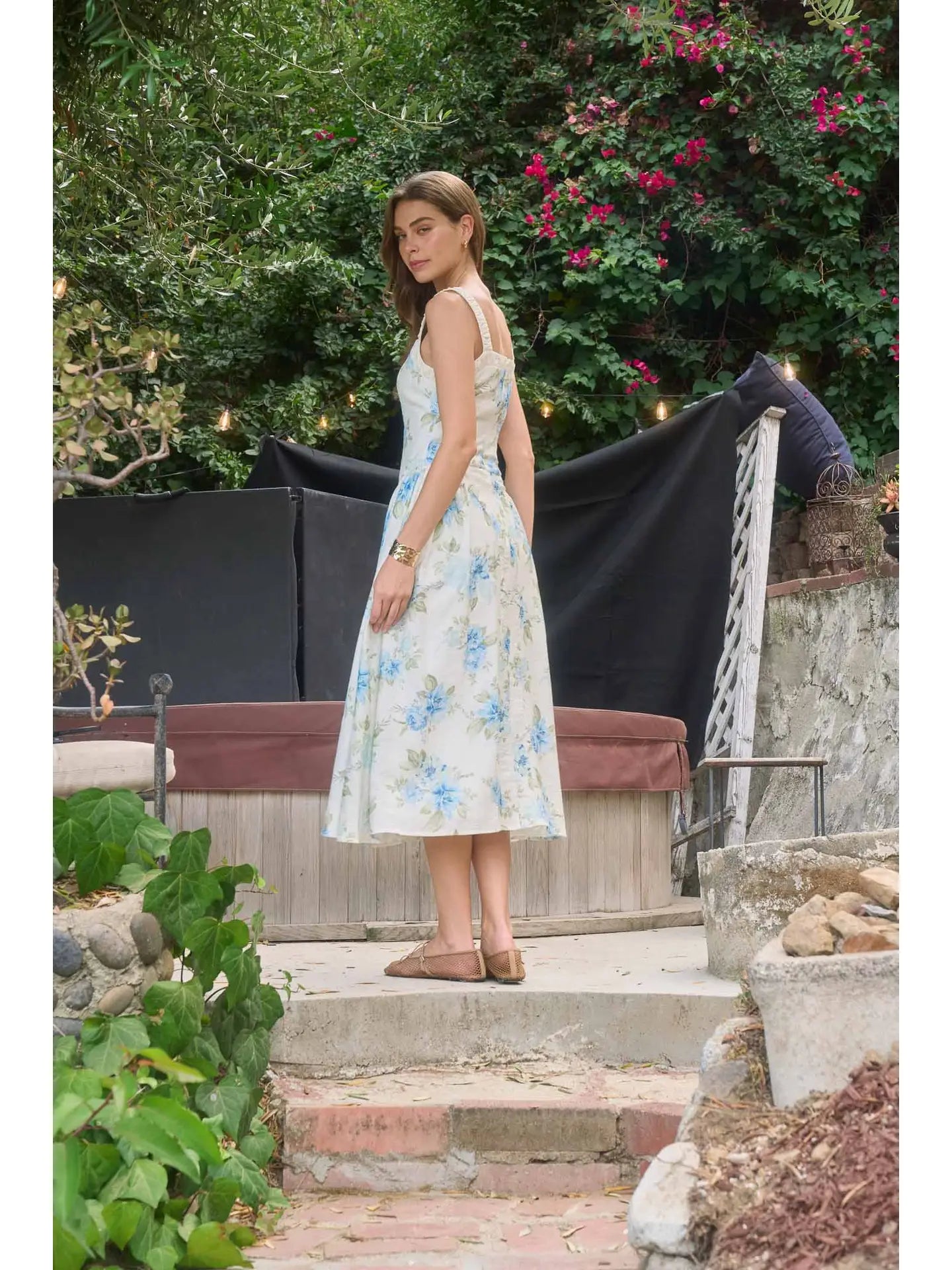 Moon River Sleeveless Corset Detail Midi Dress MR9694