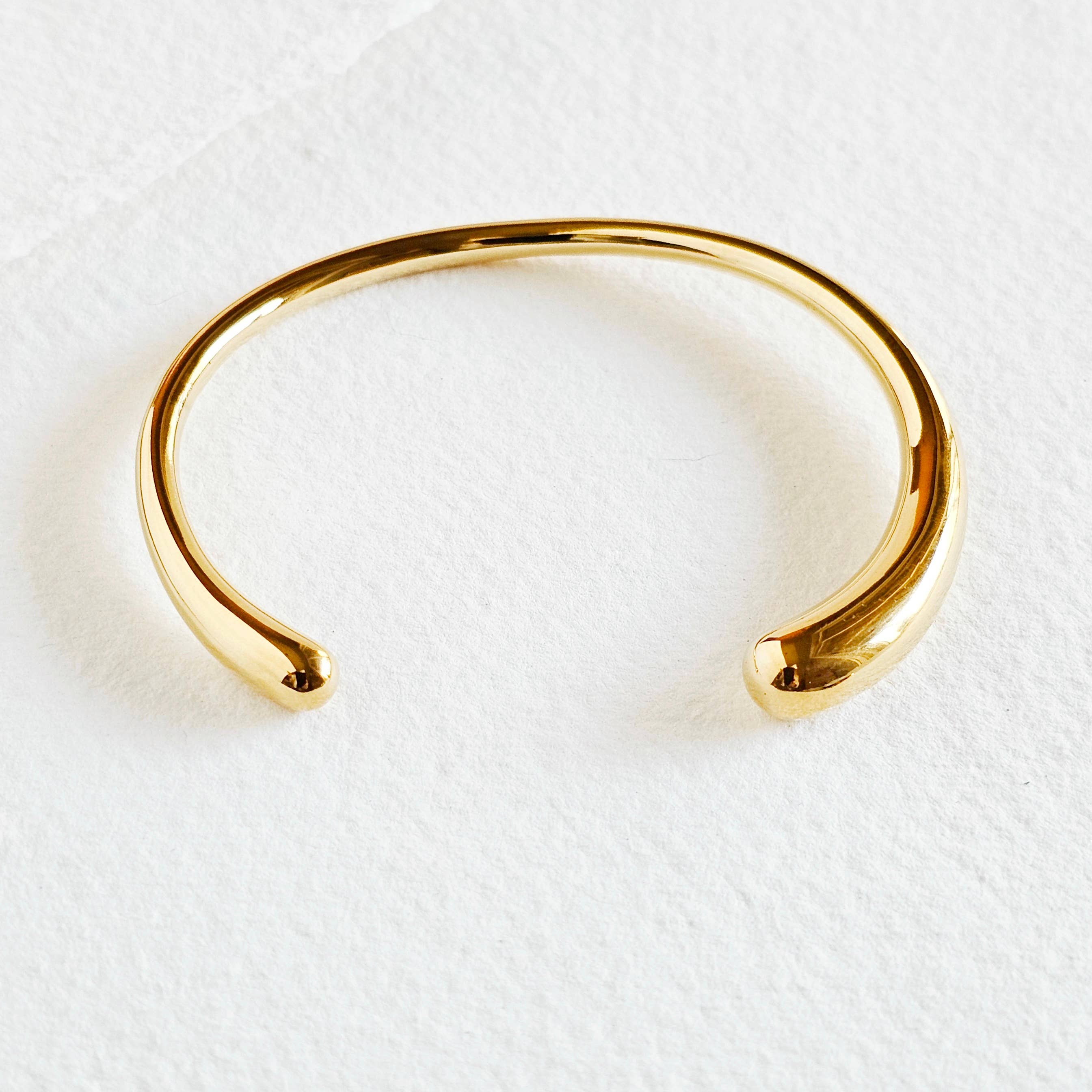 Bisjoux 18k Gold Plate Smooth Minimal Cuff Bangle Bracelet