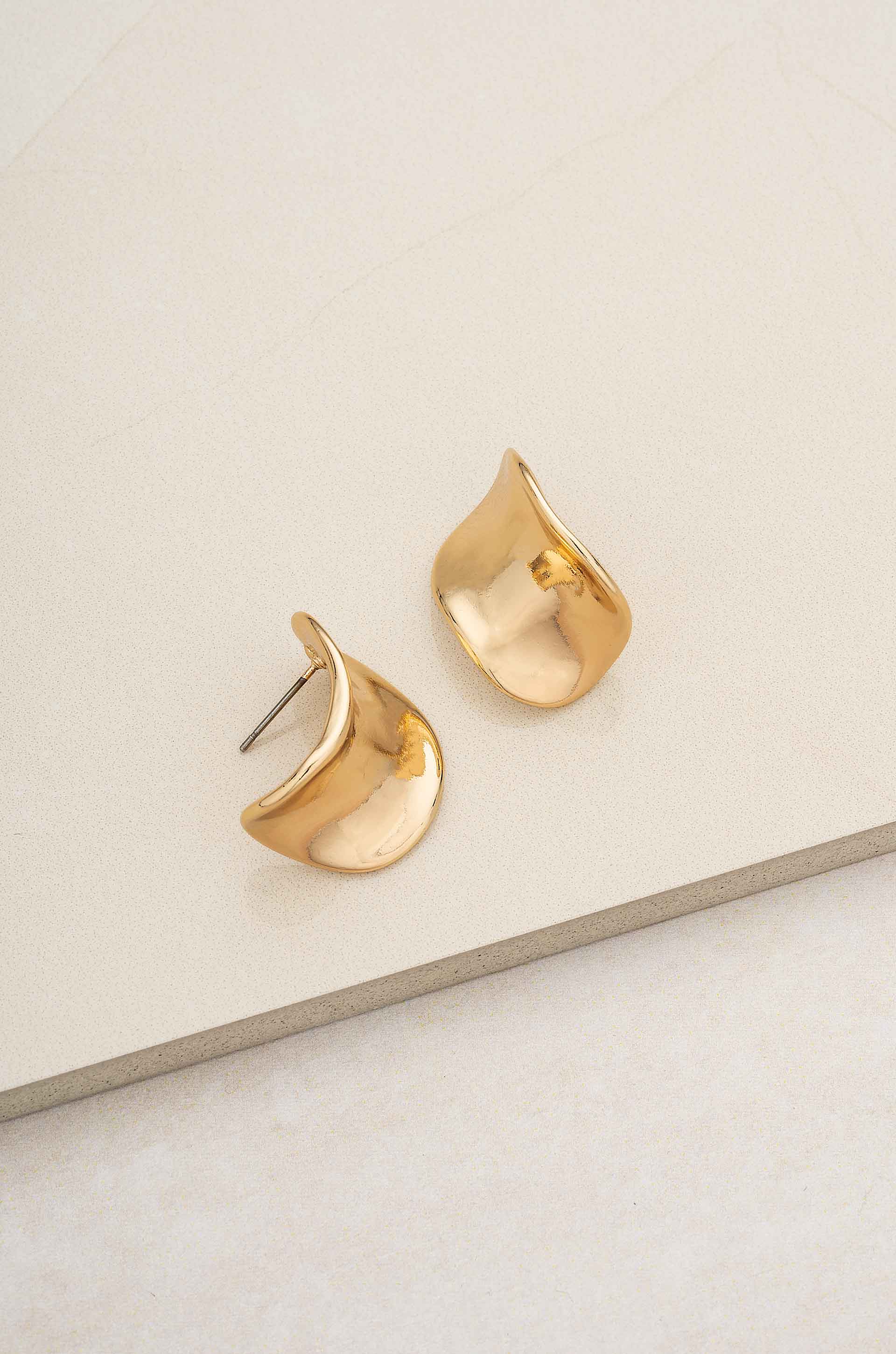 Ettika Curved Stud Earrings