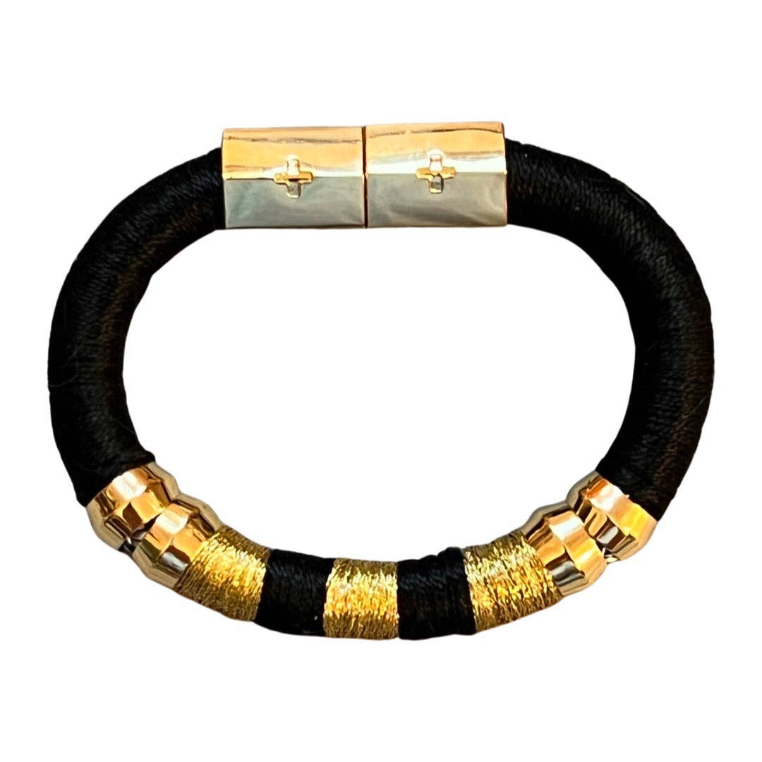 Gameday Bracelet Black and Gold HGAMBRAC15