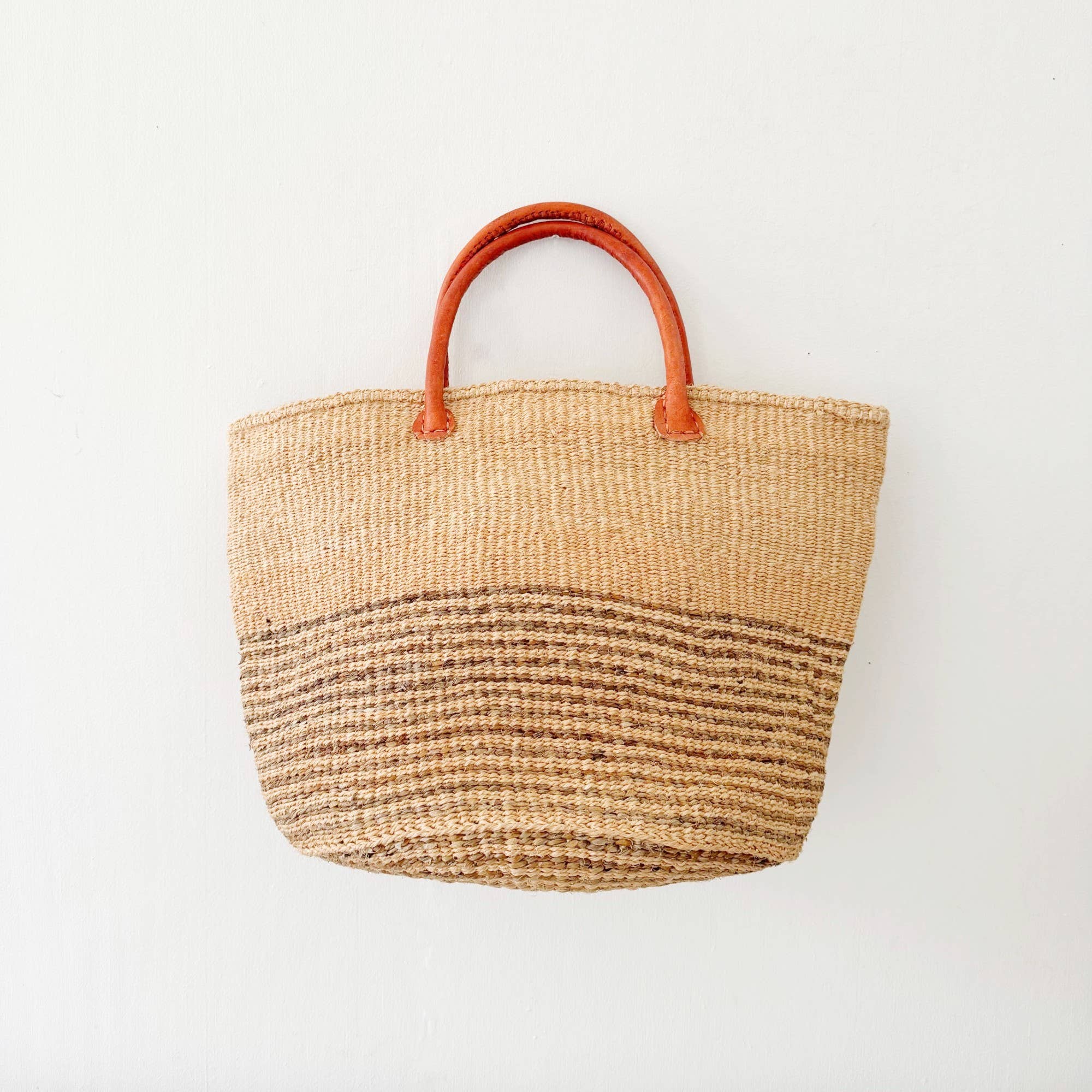 Amsha Kazi Tote Dune