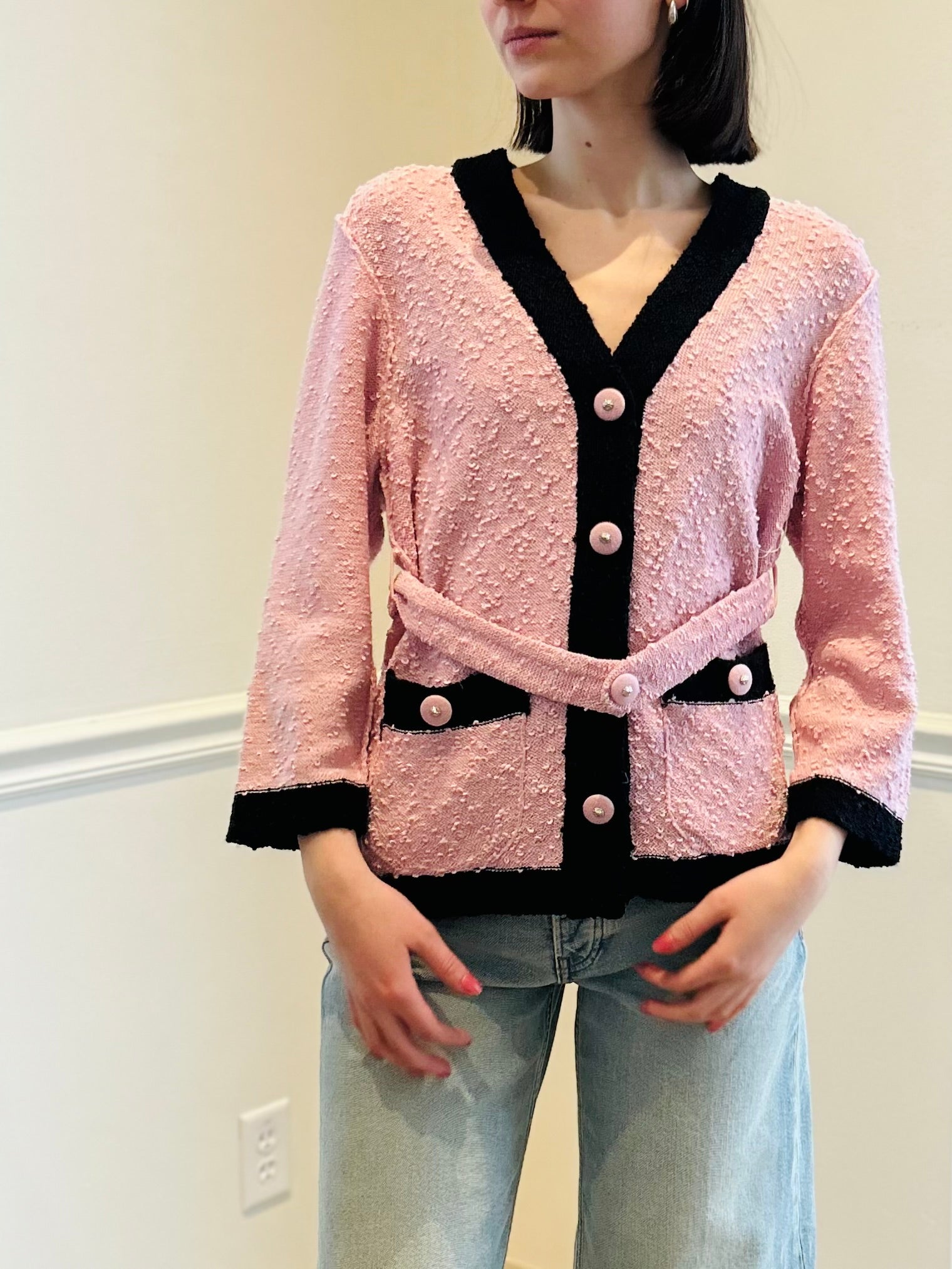 Thames Collection V-neck Cardigan with Button Belt JK137