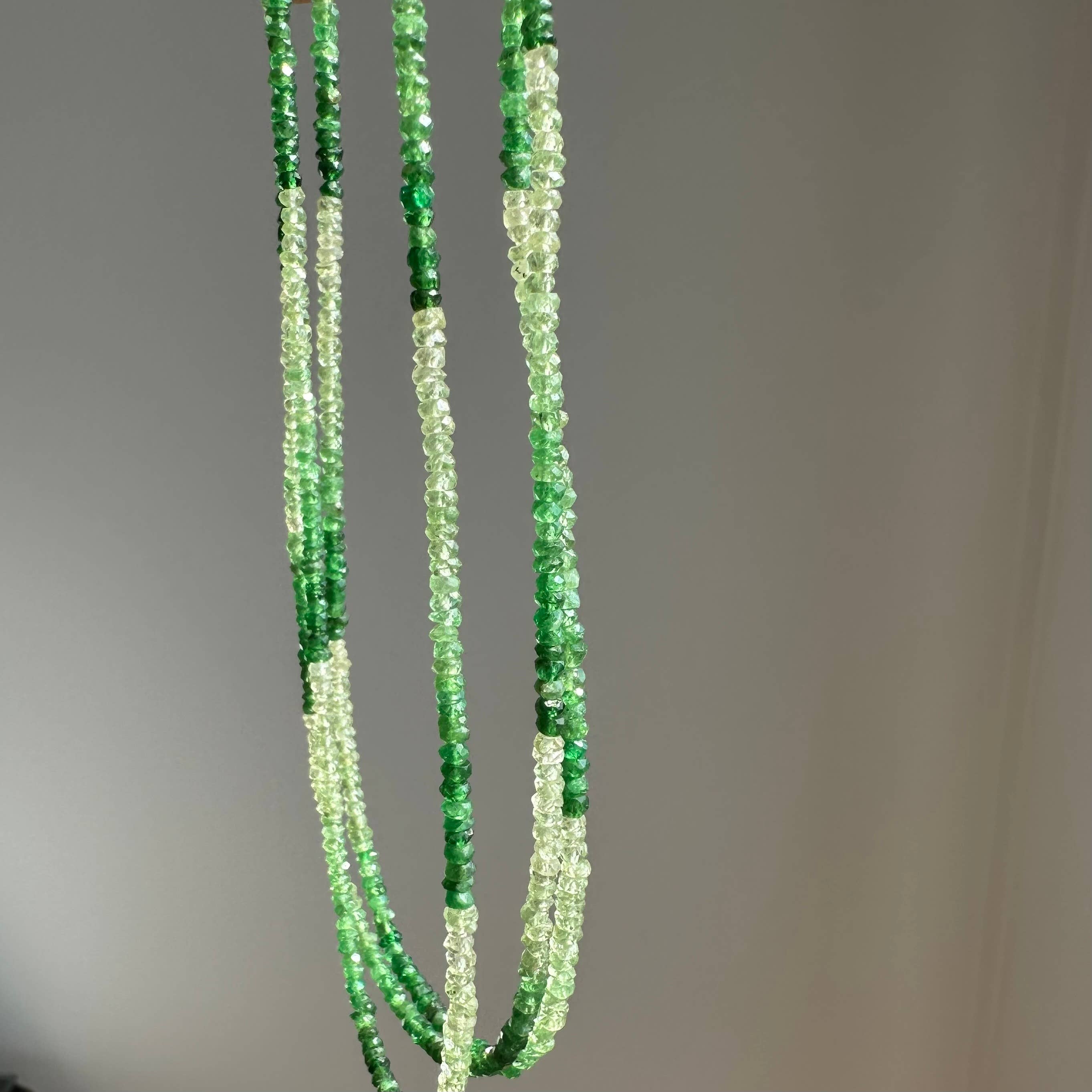 Anokhi Green Garnet/Tsavorite Ombre Necklace NKB120