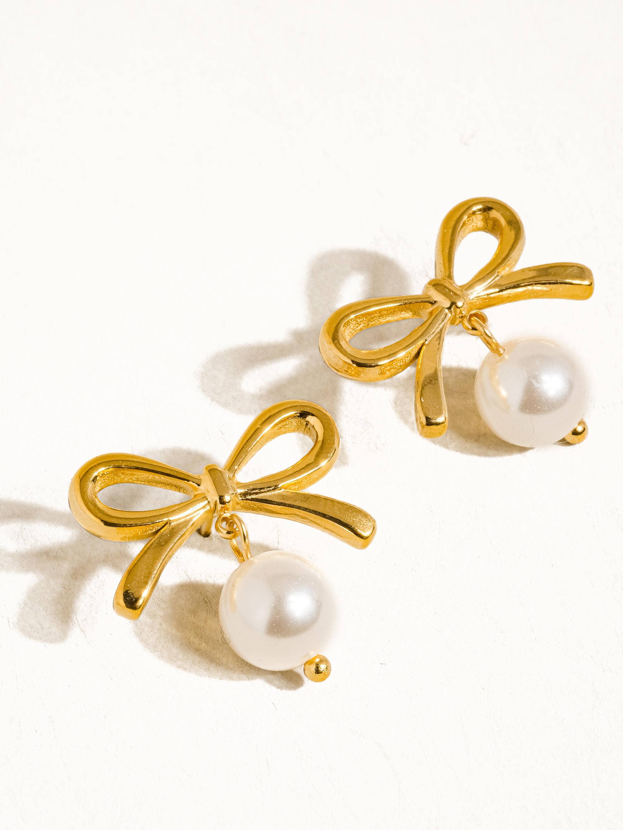 Flanerie Aleah 18K Gold Non-Tarnish Bow Pearl Earring