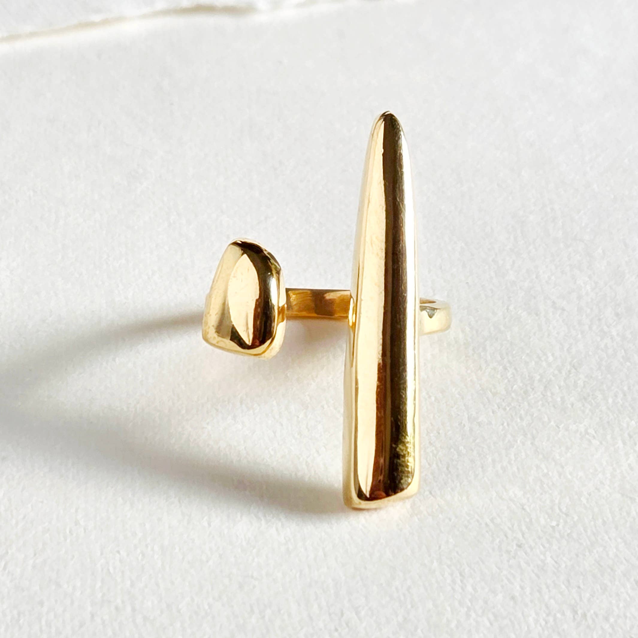 Bisjoux Brass Asymmetrical  Molten Peak Ring