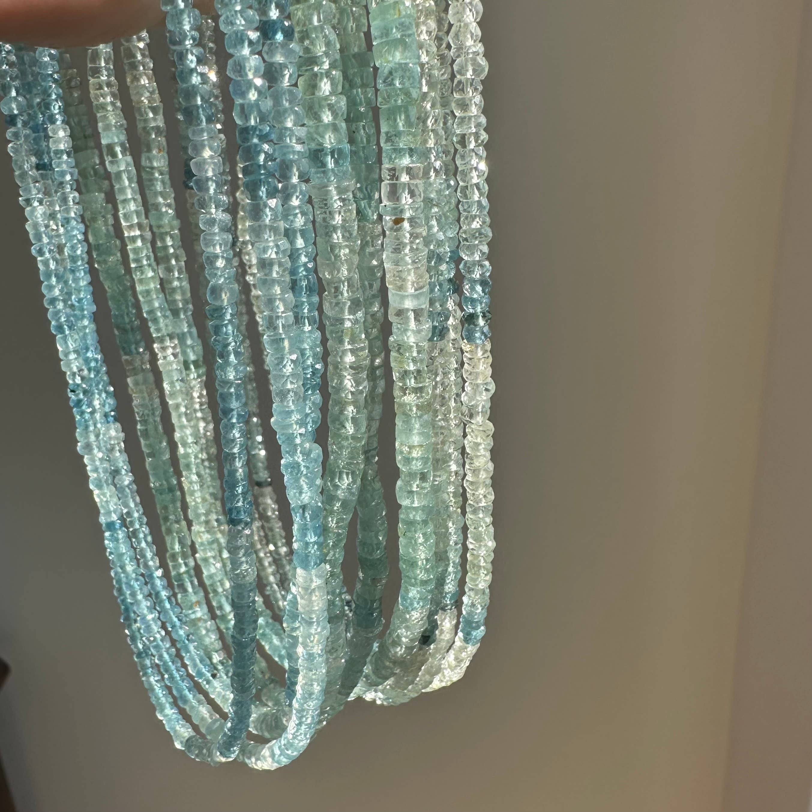 Anokhi Green Ombre Aquamarine Necklace NKB125